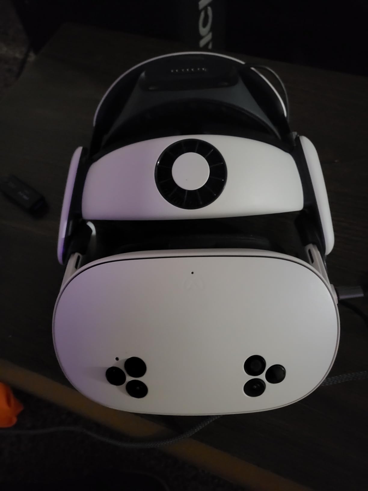 BOBOVR S3 Pro Battery Strap Accessories,Head Air Cooling System and 10000mah Hot-swappable Battery Pack,Compatible with Meta Quest 3/Quest 3S - Customer Photo 4