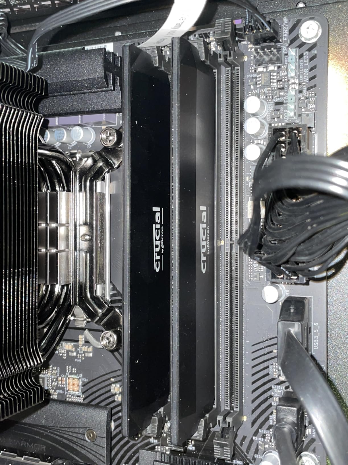 Crucial Pro 32GB DDR5 RAM Kit (2x16GB), CL36 6000MHz, Overclocking Desktop Gaming Memory, Intel XMP 3.0 & AMD Expo Compatible, White - CP2K16G60C36U5W - Customer Photo 2