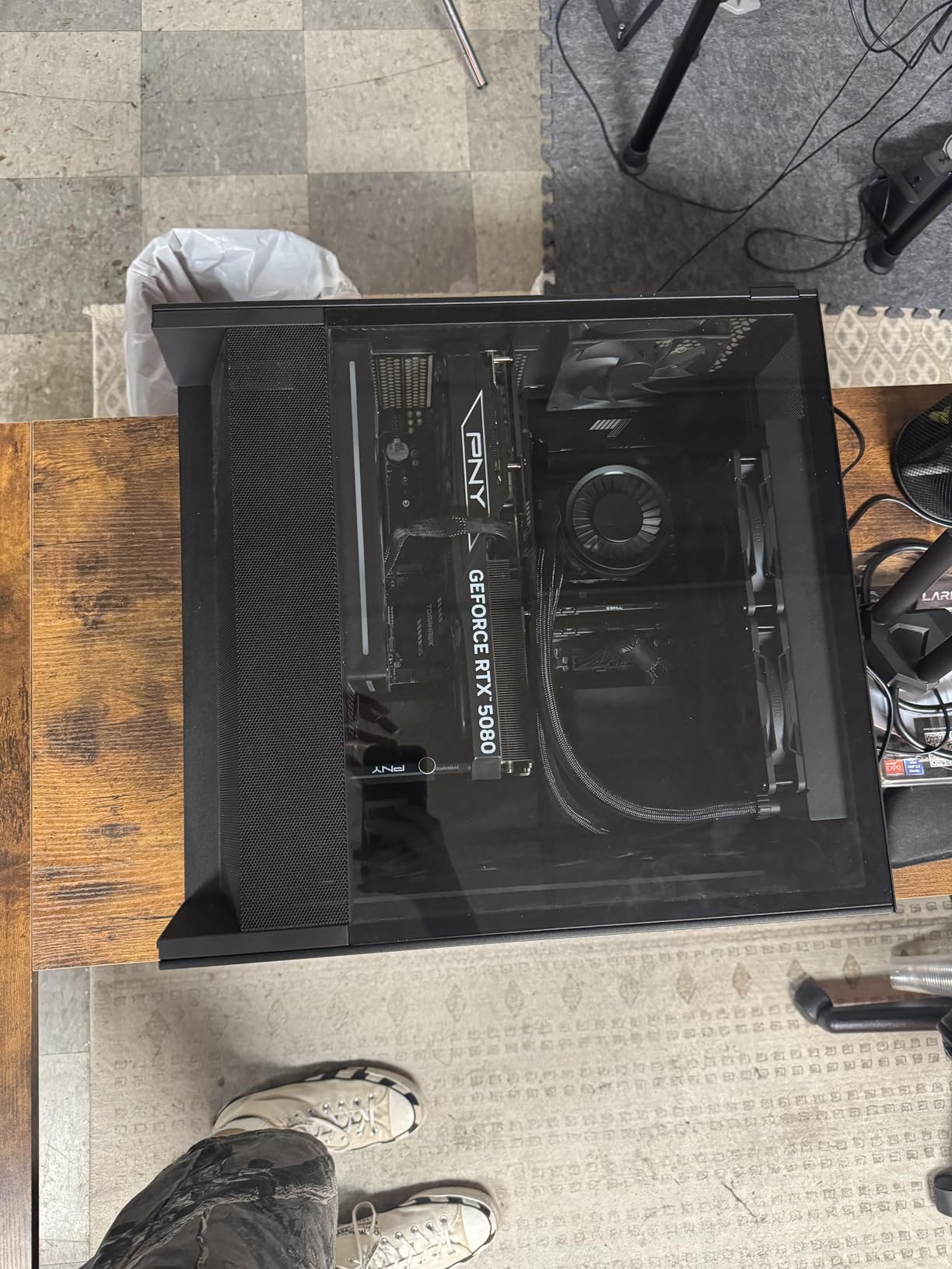 NZXT H5 Flow 2024 - Compact ATX Mid-Tower PC Gaming Case - High Airflow - 2 x 120mm Fans Included - 360mm Front & 240mm Top Radiator Support - Cable Management System - Tempered Glass - Black Customer Review NZXT H5 Flow 2024 - Compact ATX Mid-Tower PC Gaming Case - High Airflow - 2 x 120mm Fans Included - 360mm Front & 240mm Top Radiator Support - Cable Management System - Tempered Glass - Black - Customer Photo 2