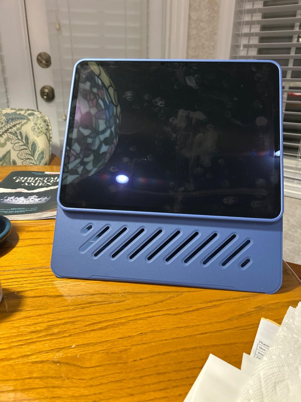 Apple iPad Pro 2024 (13-inch, Wi-Fi, 256GB) - Space Black (Renewed) Customer Review Apple iPad Pro 2024 (13-inch, Wi-Fi, 256GB) - Space Black (Renewed) - Customer Photo 5