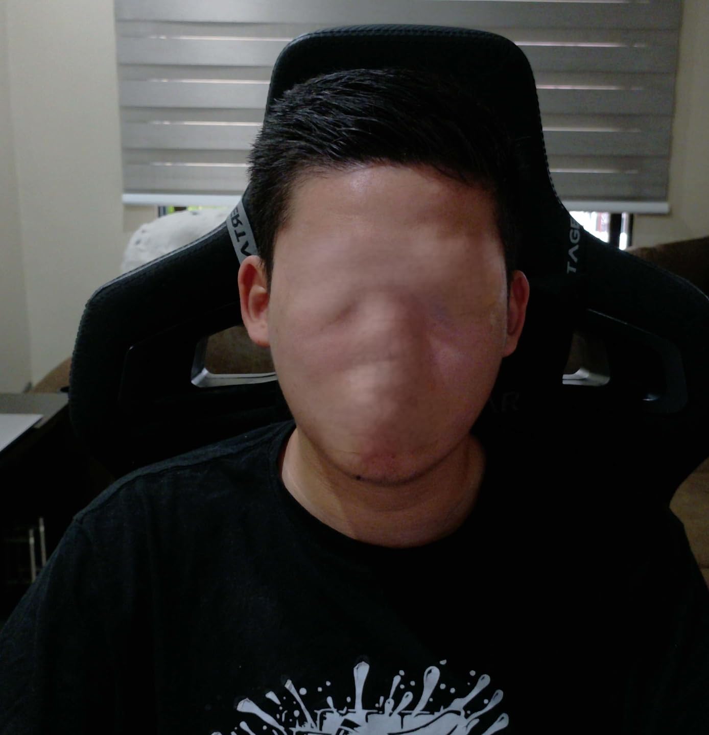 OBSBOT Meet 2 AI-Powered 4K Webcam, AI Framing & Autofocus, Webcam with Microphone, 60 FPS, HDR Low-Light Correction, Beauty Mode, Webcam for PC, Streaming, Conference, Gaming, etc. (Aurora Green) Customer Review OBSBOT Meet 2 AI-Powered 4K Webcam, AI Framing & Autofocus, Webcam with Microphone, 60 FPS, HDR Low-Light Correction, Beauty Mode, Webcam for PC, Streaming, Conference, Gaming, etc. (Aurora Green) - Customer Photo 1