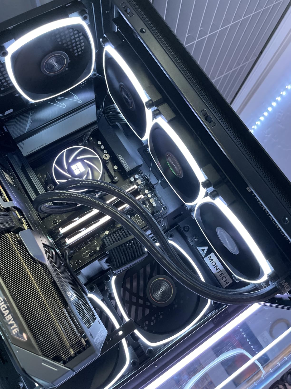 Thermalright Aqua Elite 360 ARGB Liquid CPU Cooler, 360 AIO Cooling Row Size, 3 x 120mm PWM Fans, Computer CPU Cooler,for AMD:AM4/AM5, Intel LGA1851/1150/1151/1200/2011/ 1700 Customer Review Thermalright Aqua Elite 360 ARGB Liquid CPU Cooler, 360 AIO Cooling Row Size, 3 x 120mm PWM Fans, Computer CPU Cooler,for AMD:AM4/AM5, Intel LGA1851/1150/1151/1200/2011/ 1700 - Customer Photo 2