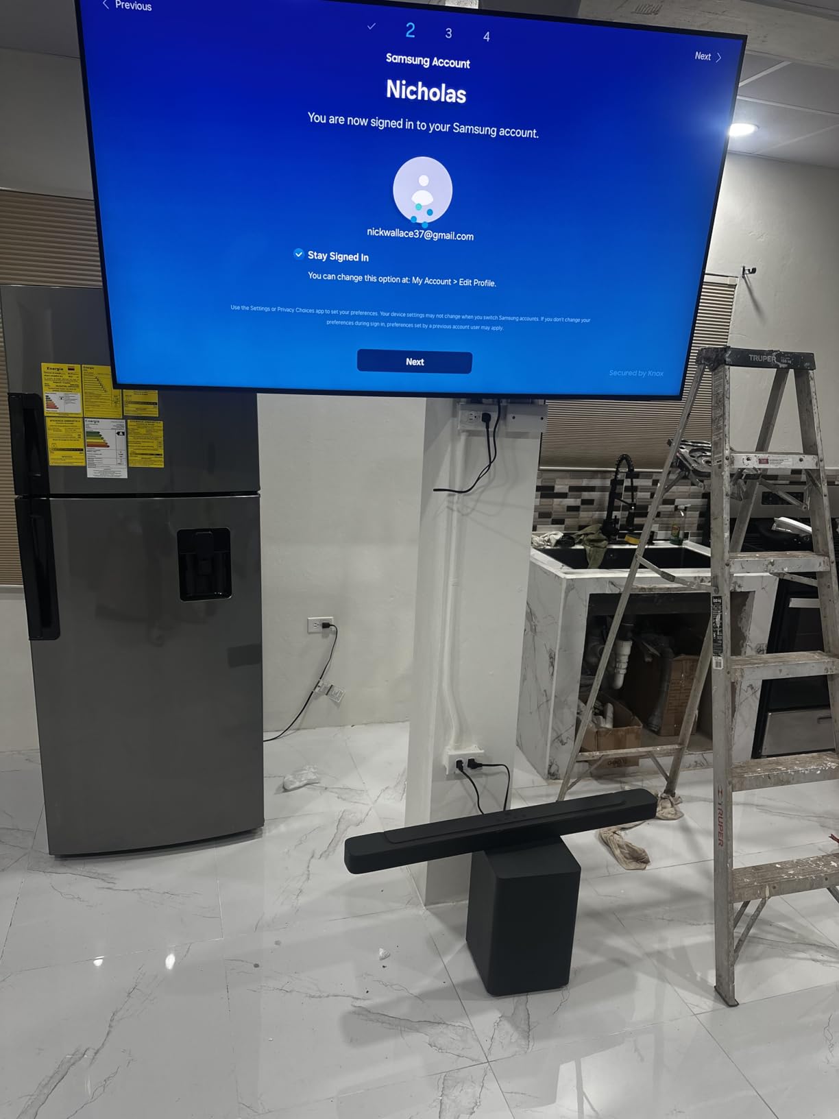 Samsung 85-Inch Class Neo QLED QN70F 4K Mini LED Smart TV (2025 Model) NQ4 AI Gen2 Processor, Quantum Matrix Technology Slim, Motion Xcelerator 144Hz, Samsung Vision AI, Alexa Built-in - Customer Photo 4