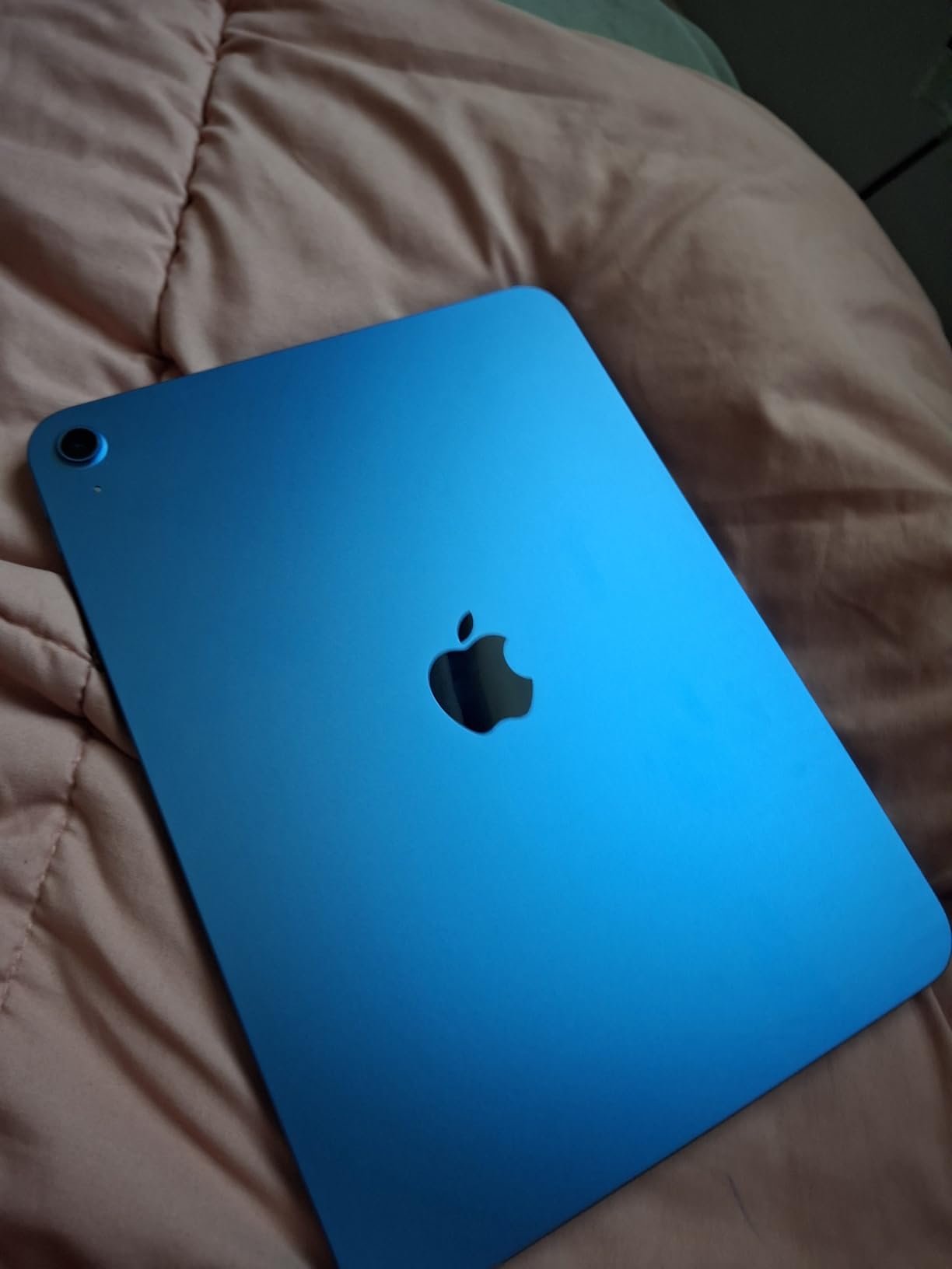 iPad 11-inch: A16 chip, 11-inch Model, Liquid Retina Display, 128GB, Wi-Fi 6, 12MP Front/12MP Back Camera, Touch ID, All-Day Battery Life — Pink Customer Review iPad 11-inch: A16 chip, 11-inch Model, Liquid Retina Display, 128GB, Wi-Fi 6, 12MP Front/12MP Back Camera, Touch ID, All-Day Battery Life — Pink - Customer Photo 2