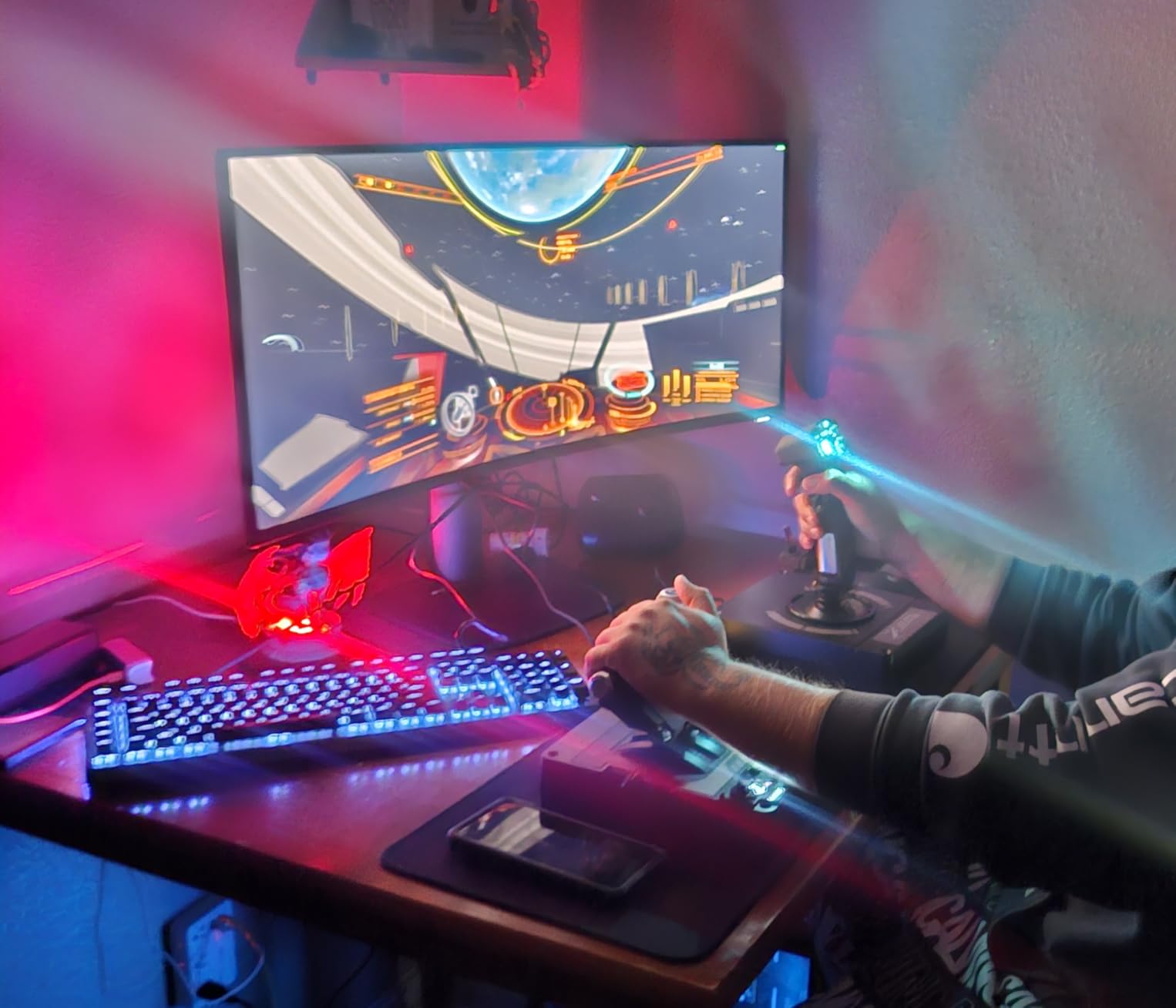 Alienware 34 Curved Gaming Monitor – AW3425DWM - 34-inch WQHD 180Hz 1ms Display, 1500R, AMD FreeSync Premium, VESA AdaptiveSync. Customer Review Alienware 34 Curved Gaming Monitor – AW3425DWM - 34-inch WQHD 180Hz 1ms Display, 1500R, AMD FreeSync Premium, VESA AdaptiveSync. - Customer Photo 2