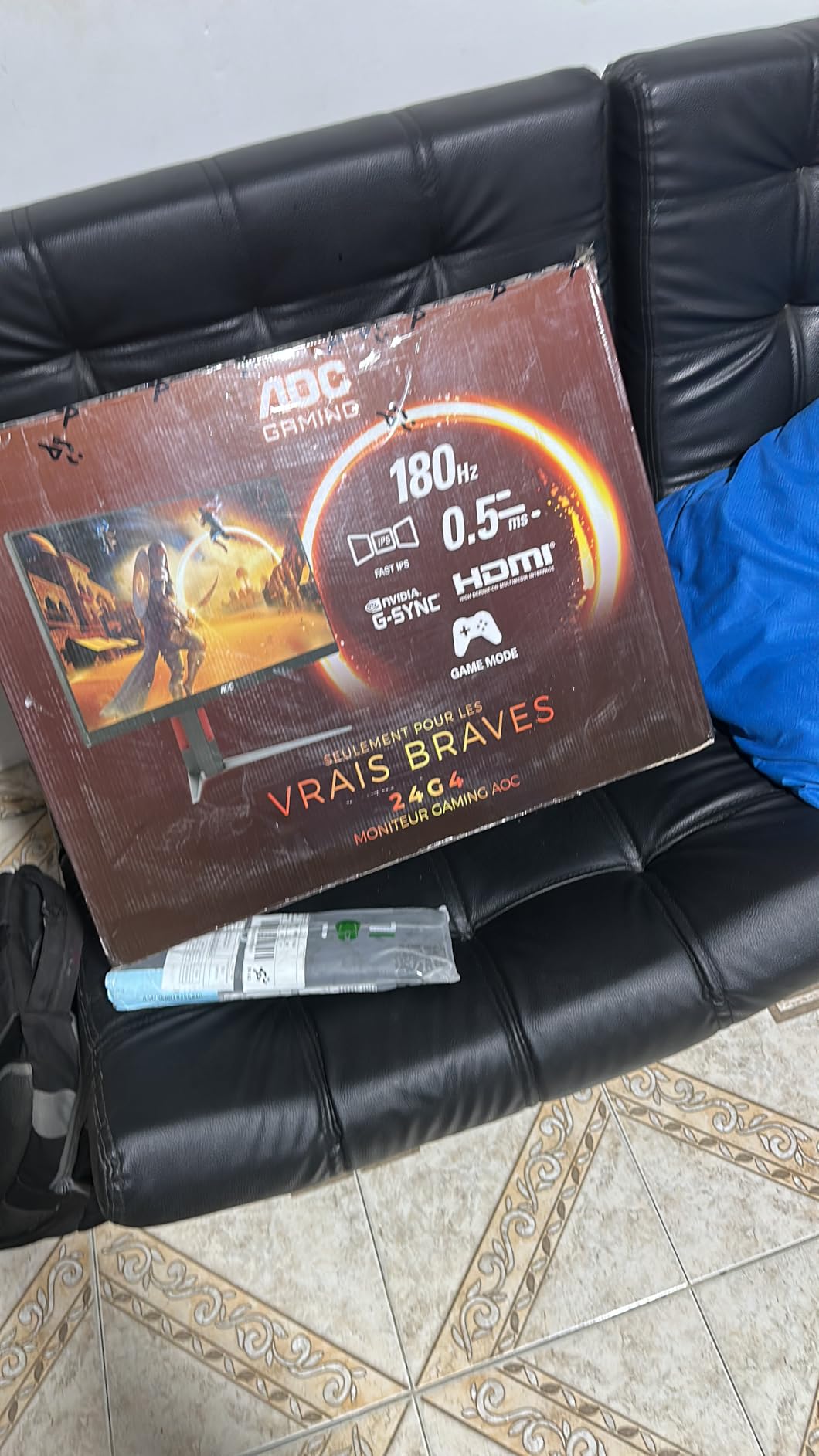 AOC 27G4H 27 inch Gaming Monitor, Full HD 1920x1080, IPS Panel, 200Hz 0.3ms MPRT, 1x HDMI 2.0, 1x Display Port, HDR, Height Adjustable, sRGB 120.3%, 3-Year Zero-Bright-Dot Customer Review AOC 27G4H 27 inch Gaming Monitor, Full HD 1920x1080, IPS Panel, 200Hz 0.3ms MPRT, 1x HDMI 2.0, 1x Display Port, HDR, Height Adjustable, sRGB 120.3%, 3-Year Zero-Bright-Dot - Customer Photo 1