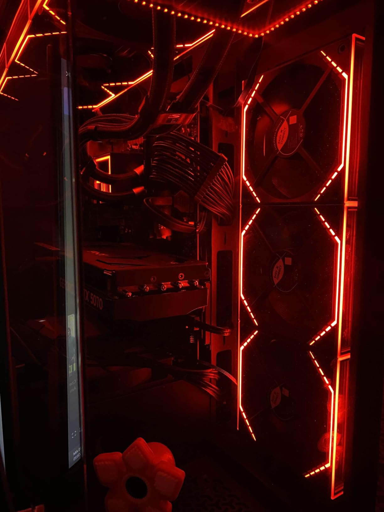 Thermalright TL-M12Q X3 120mm PC Case Cooling Fans, Daisy-Chain | 2000RPM | High Airflow | ARGB | Dual Infinity Mirrors Lighting for Gaming Build(3-Pack) Customer Review Thermalright TL-M12Q X3 120mm PC Case Cooling Fans, Daisy-Chain | 2000RPM | High Airflow | ARGB | Dual Infinity Mirrors Lighting for Gaming Build(3-Pack) - Customer Photo 2