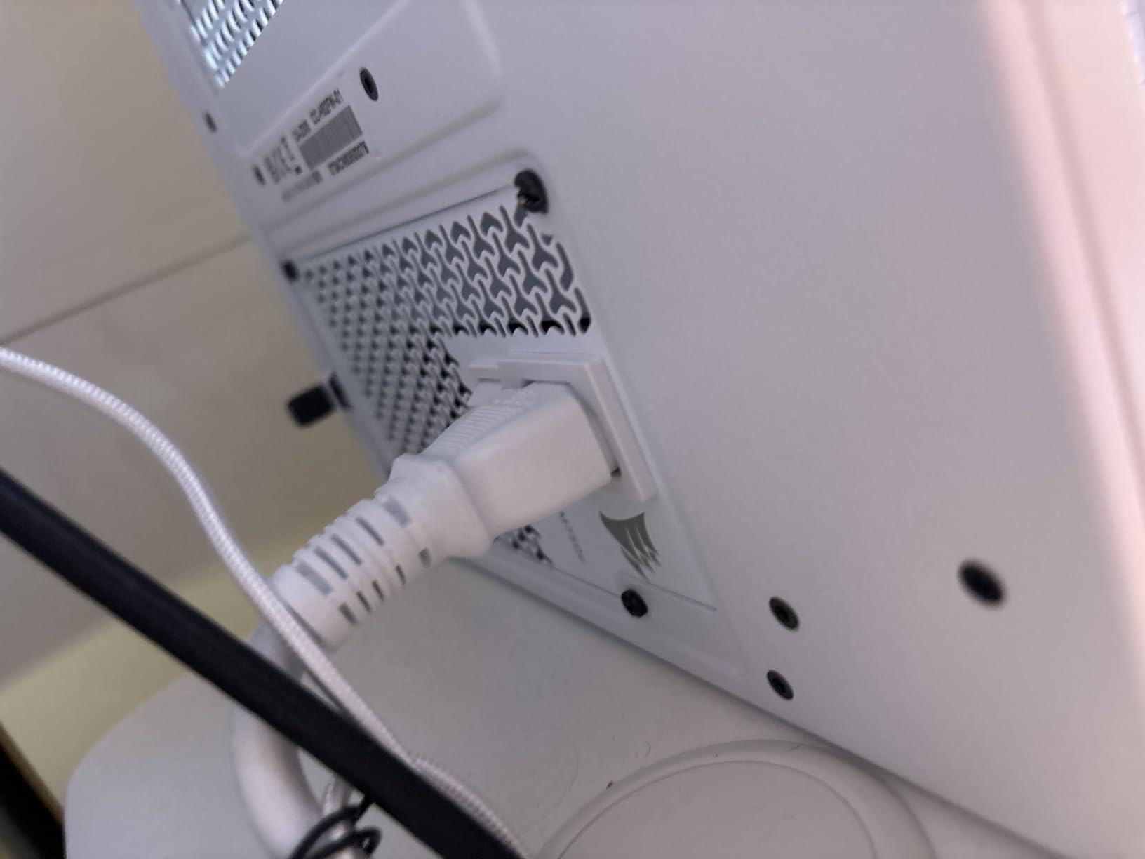 CORSAIR RM850e ATX 3.1 PCIe 5.1 Ready Fully Modular 850W Power Supply – 12V-2x6 Cable Included, Cybenetics Gold Efficiency, 105°C-Rated Capacitors, Modern Standby Mode – Black Customer Review CORSAIR RM850e ATX 3.1 PCIe 5.1 Ready Fully Modular 850W Power Supply – 12V-2x6 Cable Included, Cybenetics Gold Efficiency, 105°C-Rated Capacitors, Modern Standby Mode – Black - Customer Photo 1