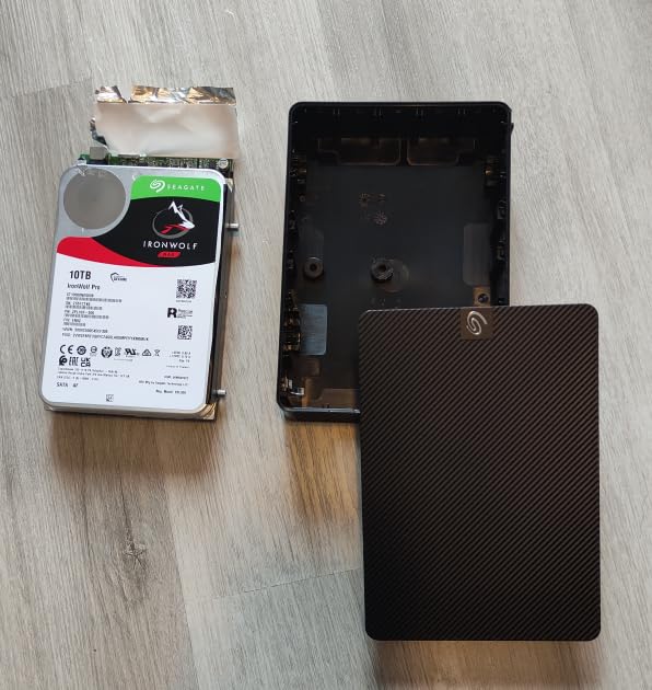 NAS DH2300 2-Bay Desktop NASync, Support Capacity 60TB (Diskless), Remote Access, AI Photo Album, Beginner Friendly System, 4GB on Board RAM, 1GbE, 4K HDMI, Network Attached Storage (Diskless) customer photo 1