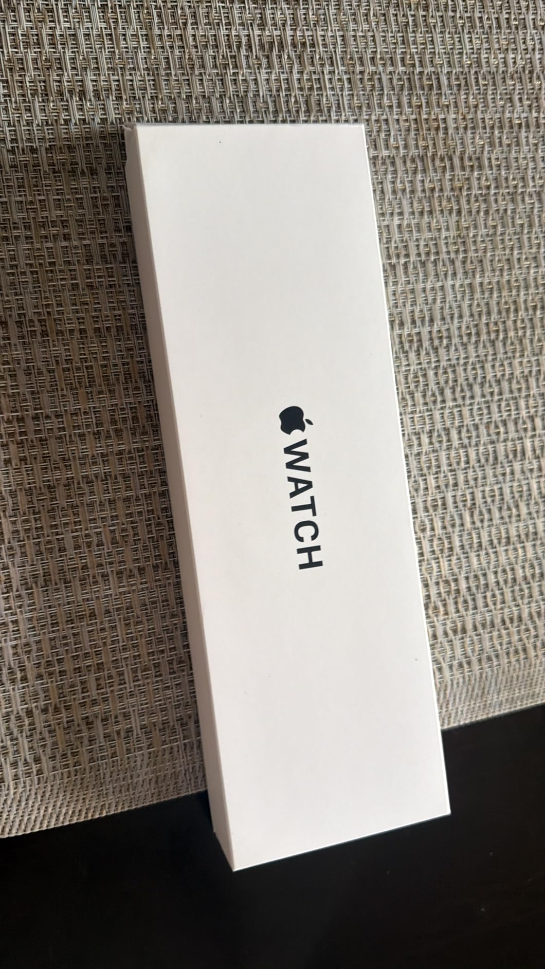 Apple Watch SE 3 [GPS 40mm] Smartwatch with Starlight Aluminum Case with Starlight Sport Band - S/M. Fitness and Sleep Trackers, Heart Rate Monitor, Always-On Display, Water Resistant - Customer Photo 3