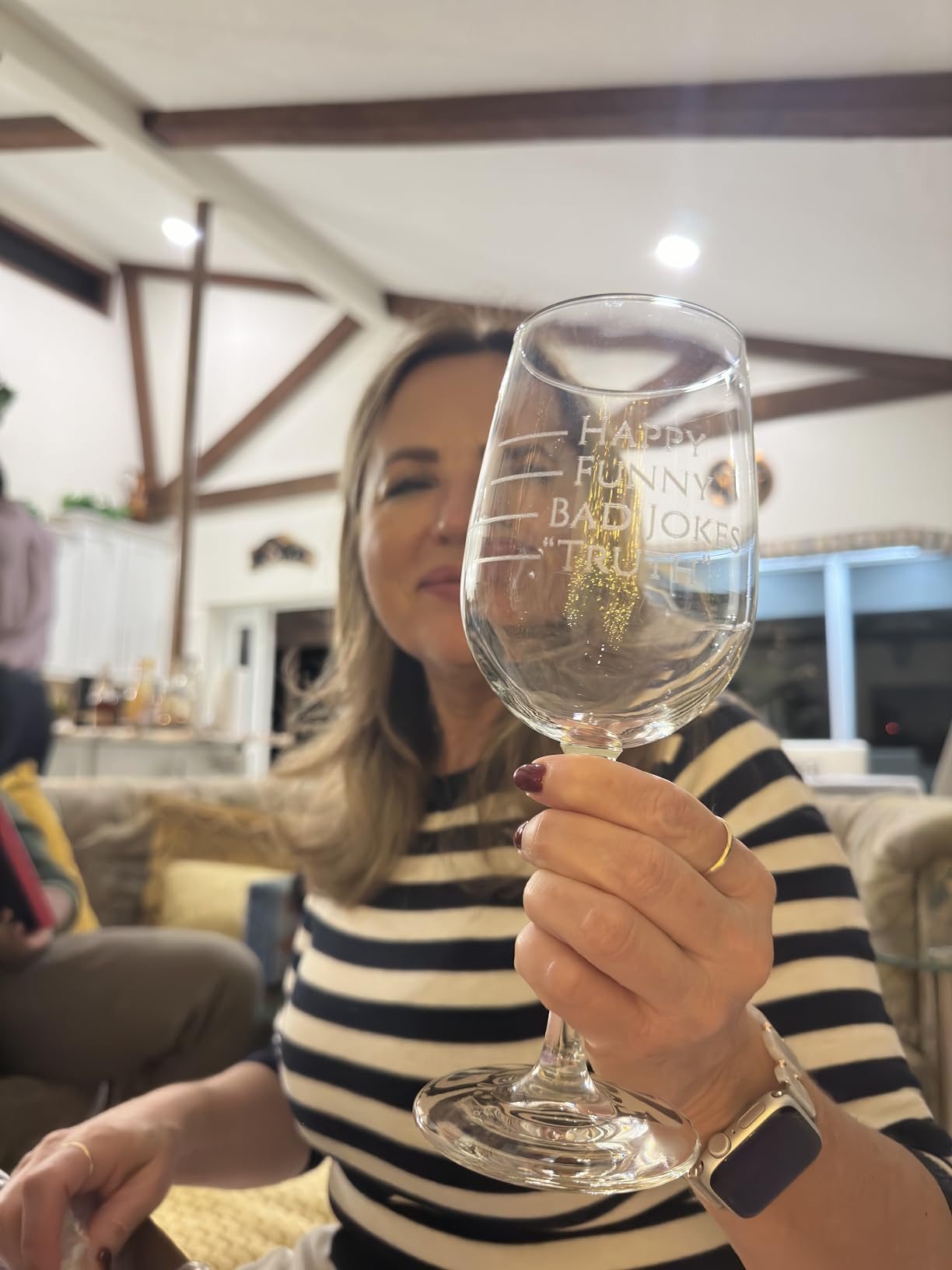 Personalized Mothers Day Stemmed Wine Glass -16oz Etched Wine Glass – Custom Mom Gifts for Women, Customized Mum Engraved Gifts for Her, 40th Birthday, Girlfriend - Your Text Here - Customer Photo 1