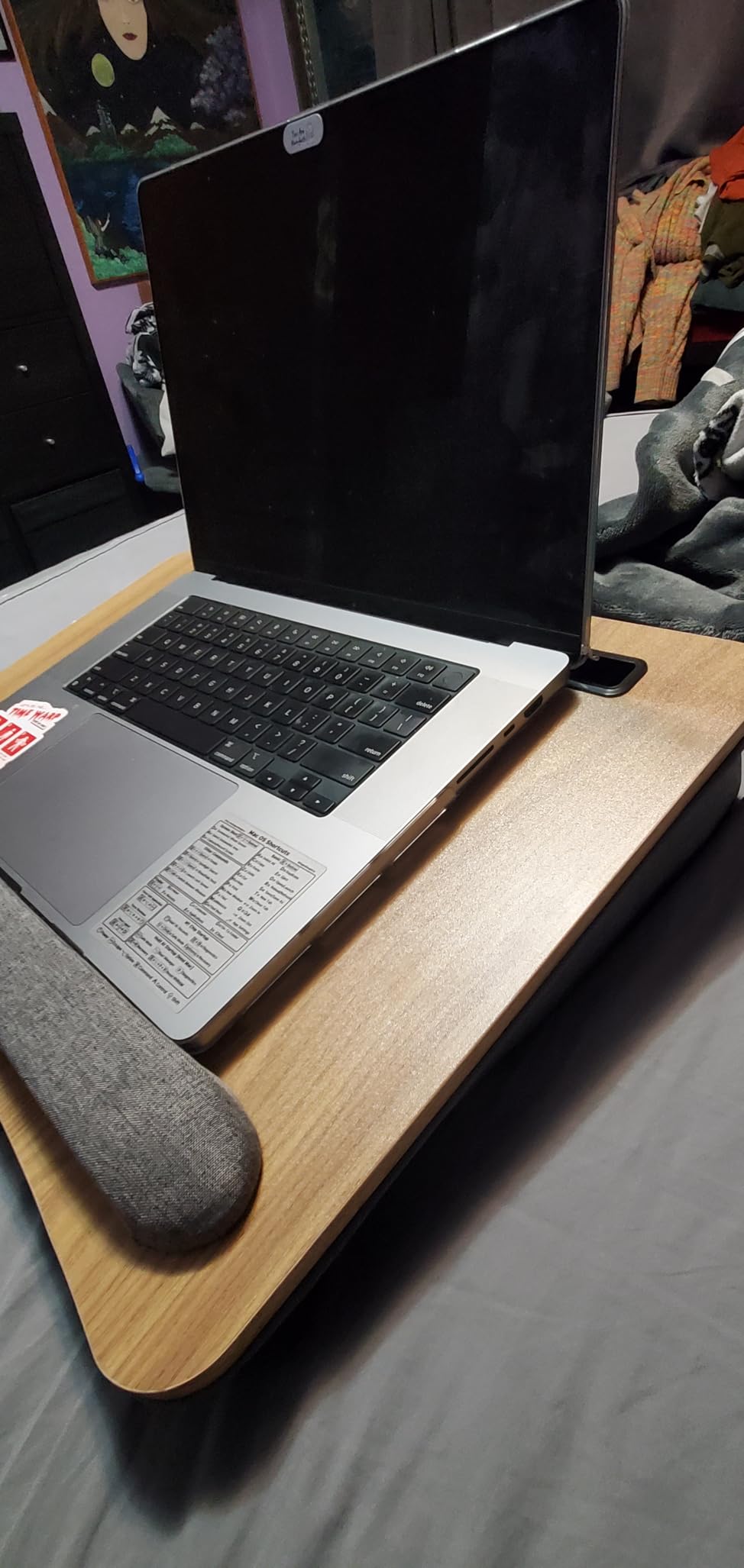HUANUO Portable Lap Laptop Desk with Pillow Cushion, Fits up to 15.6 inch Laptop, with Anti-Slip Strip & Storage Function for Home Office Students Use as Computer Laptop Stand, Book Tablet - Customer Photo 2