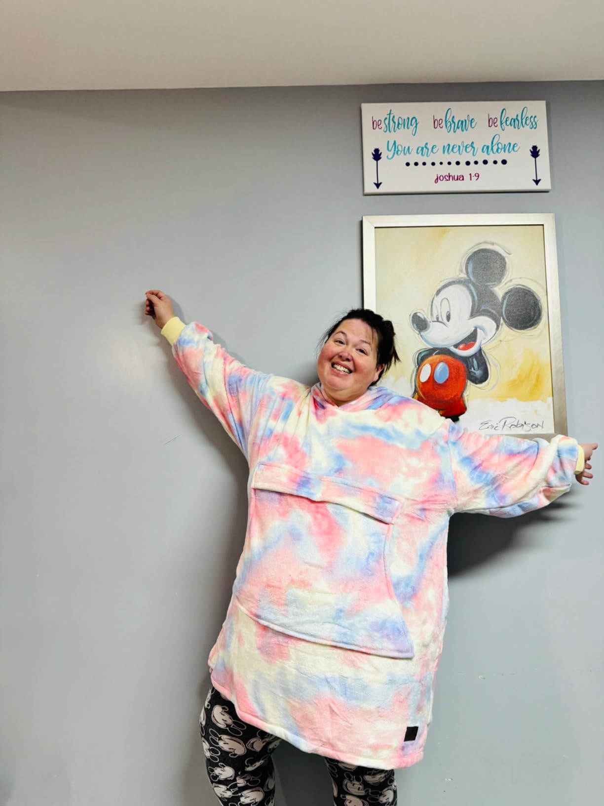 Catalonia Oversized Blanket Hoodie Sweatshirt, Fleece Pullover with Large Front Pocket, for Adults Men Women - Customer Photo 1