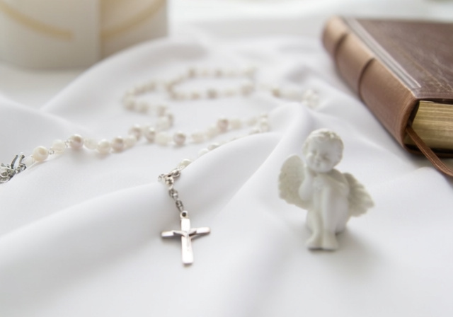 Best First Communion Gifts [cy]: 12 Meaningful Presents Kids Will Treasure - PropelRC