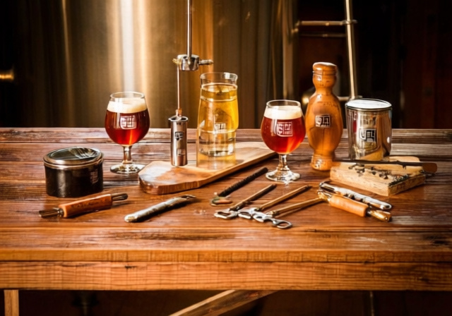 Gifts For Beer Lovers: 12 Perfect Presents That Will Impress - PropelRC