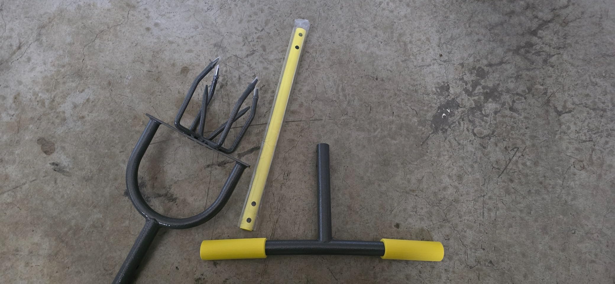 Jardineer Hand Tiller Cultivator, Twist Tiller Garden Claw Heavy Duty, Manual Soil Tiller for Flower Box and Raised Bed - Customer Photo 2