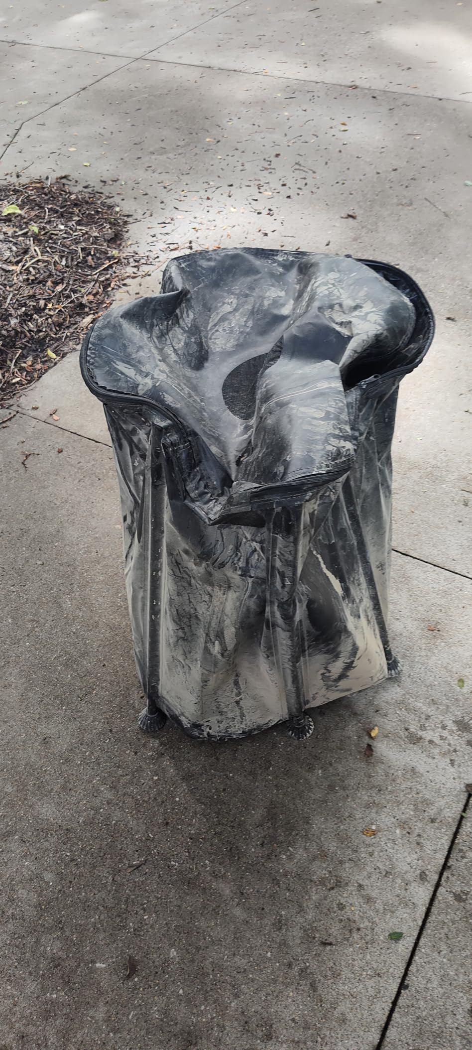 VINGLI 100 Gallon Collapsible Rain Barrel, Portable Water Storage Tank, Rainwater Collection System Downspout, Water Catcher Container with Filter Spigot Overflow Kit customer photo 1