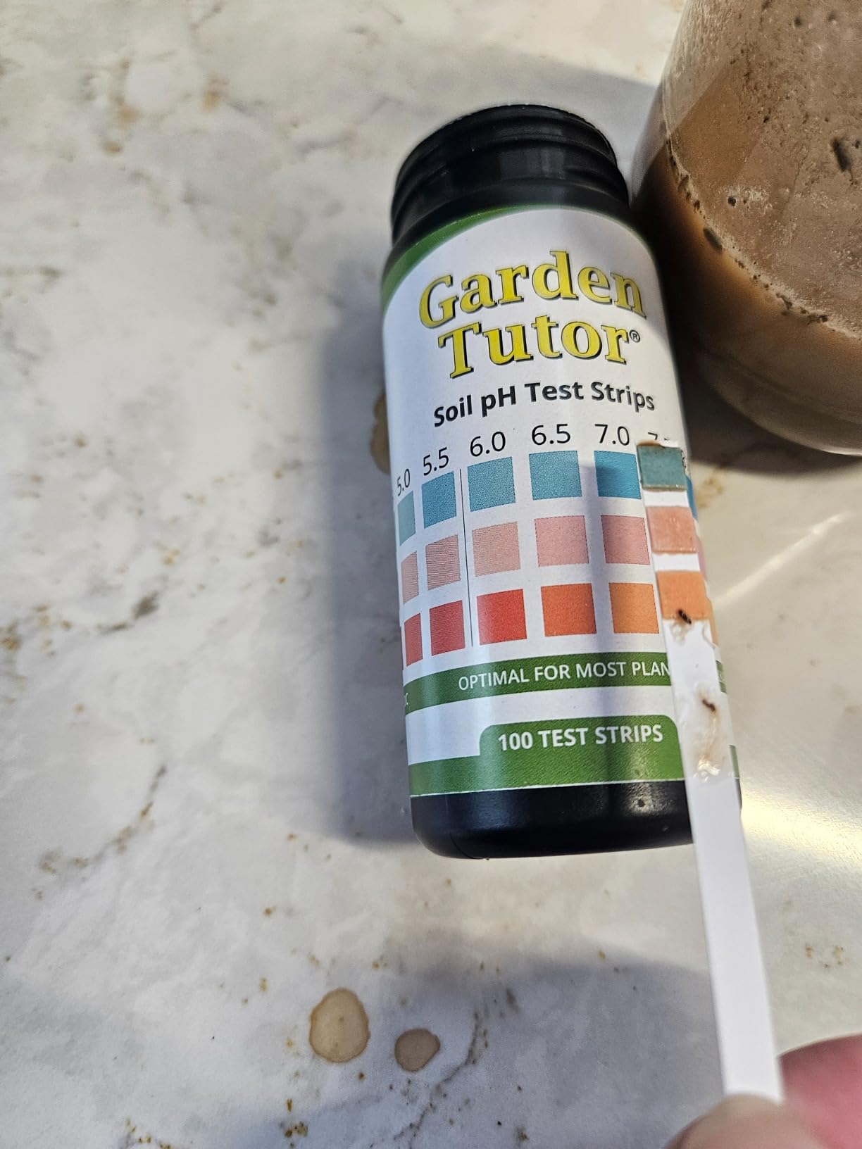 Garden Tutor Soil pH Test Kit - 100 Strips with AI-Powered Web Reader - Accurate Testing for Lawn, Garden & Compost - pH 3.5-9 customer photo 2