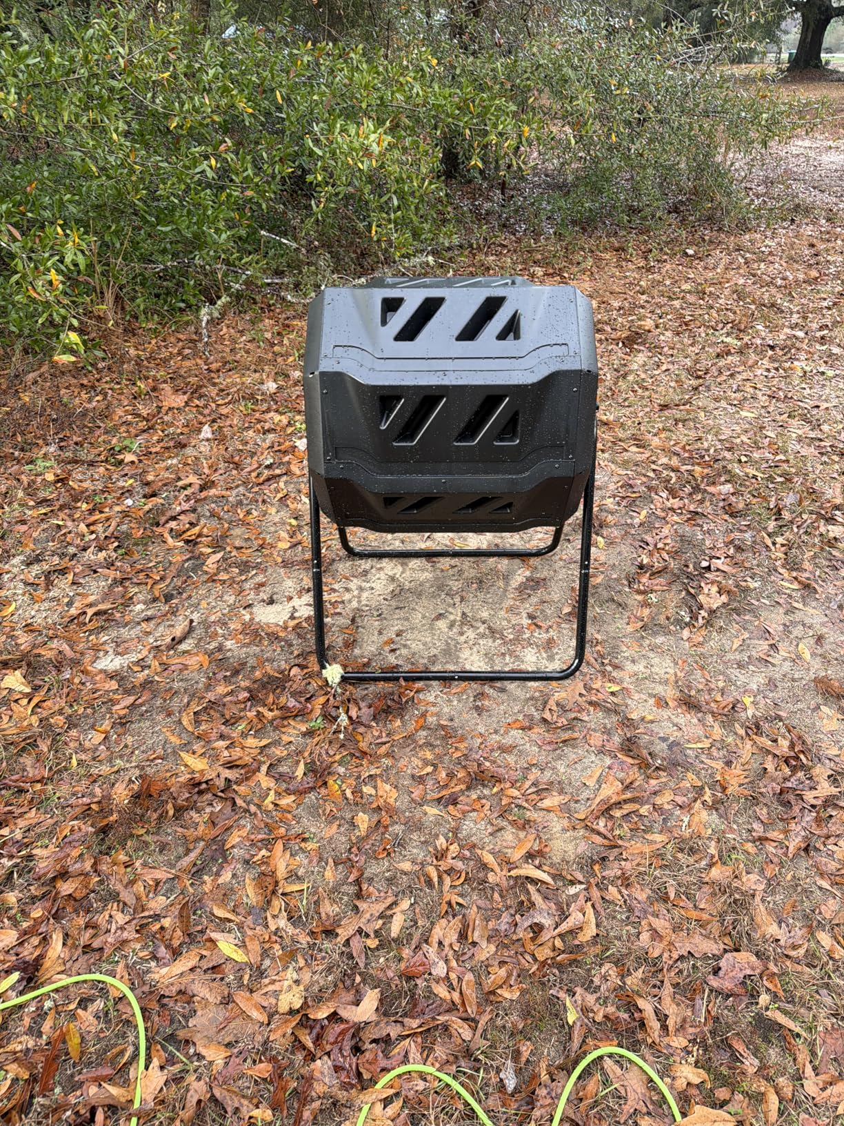 VIVOSUN Outdoor Tumbling Composter Dual Rotating Batch Compost Bin, 43 Gallon Black Door customer photo 2