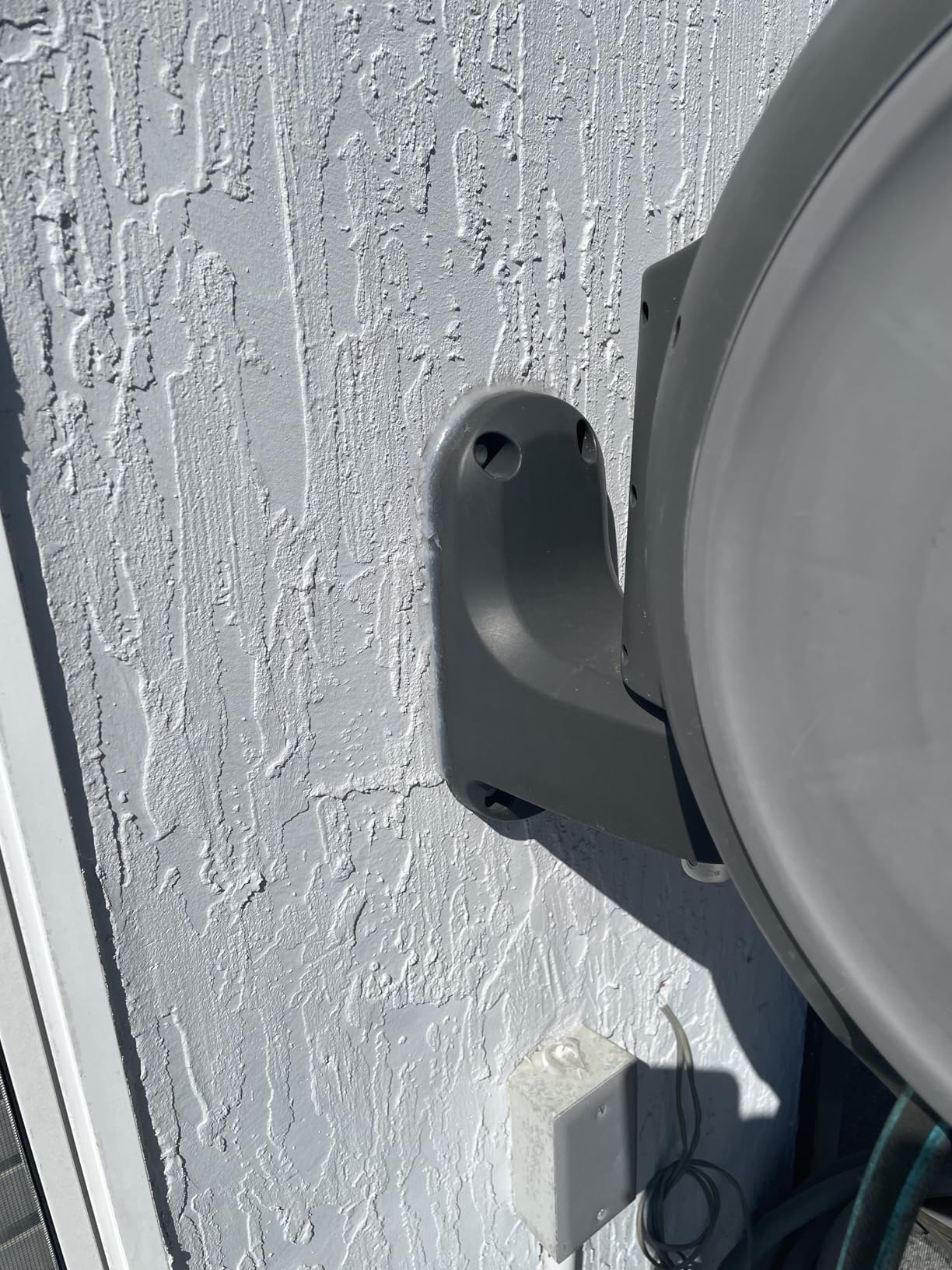 Gardena 20505 100' Retractable Garden Hose Reel with US Hose Threads - 100' x 1/2