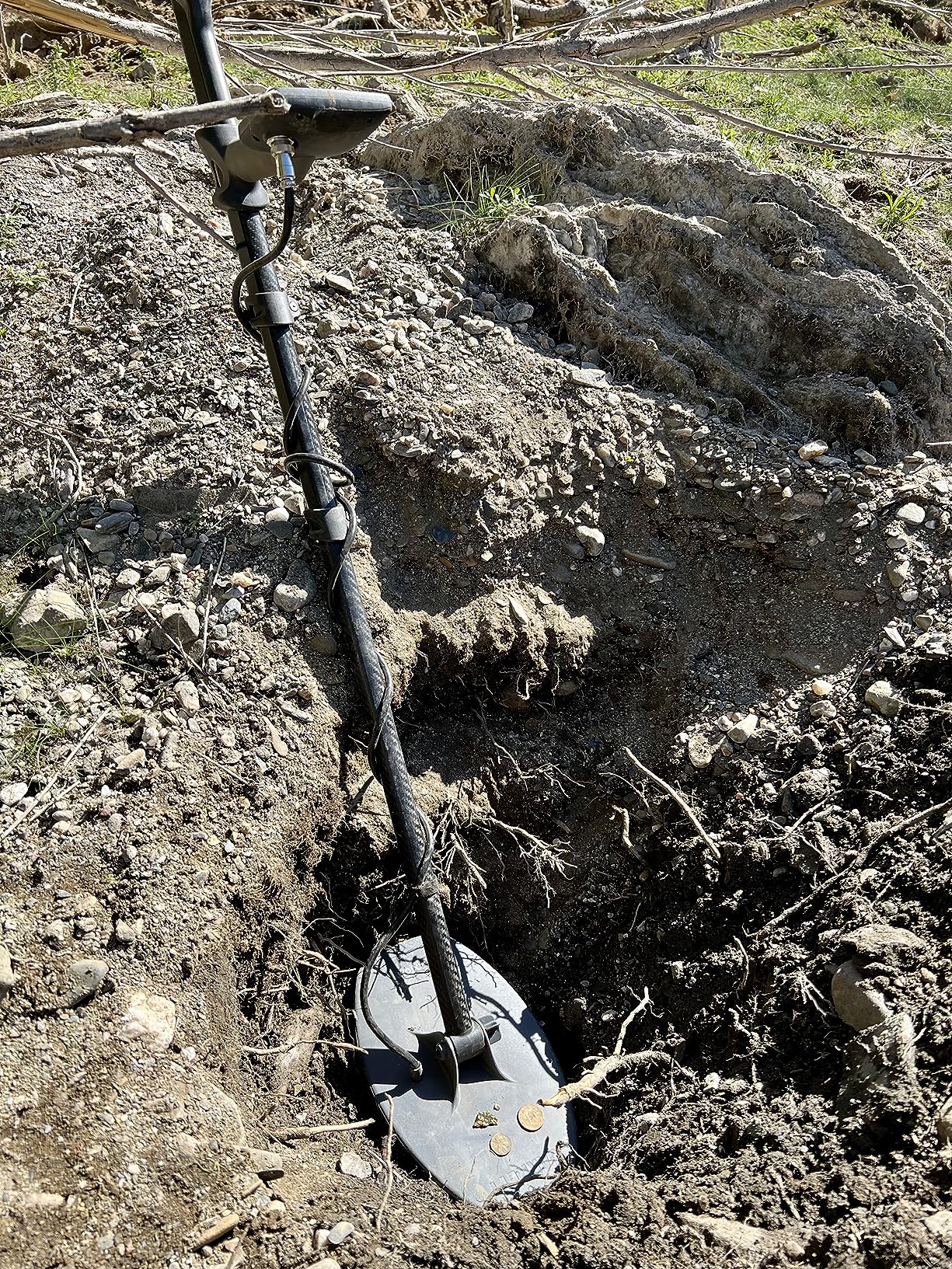 Garrett Axiom - Made in The USA - Pro Gold Metal Detector with 13