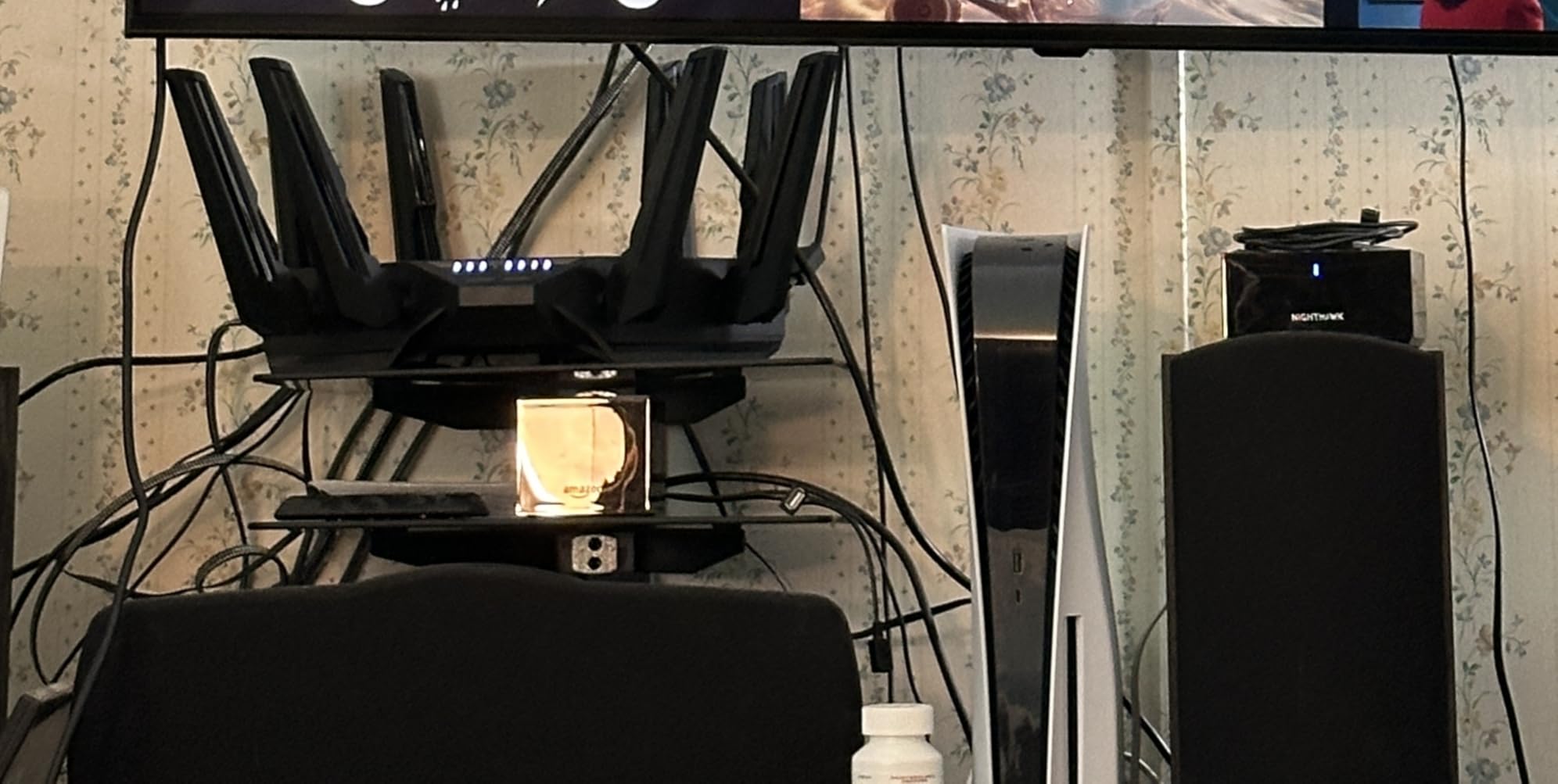 ASUS ROG Rapture GT-AX11000 Pro Tri-Band WiFi 6 Extendable Gaming Router, 10G & 2.5G Ports, ASUS RangeBoost Plus, Triple-Level Game Acceleration, Subscription-Free Network Security, AiMesh Compatible customer photo 1