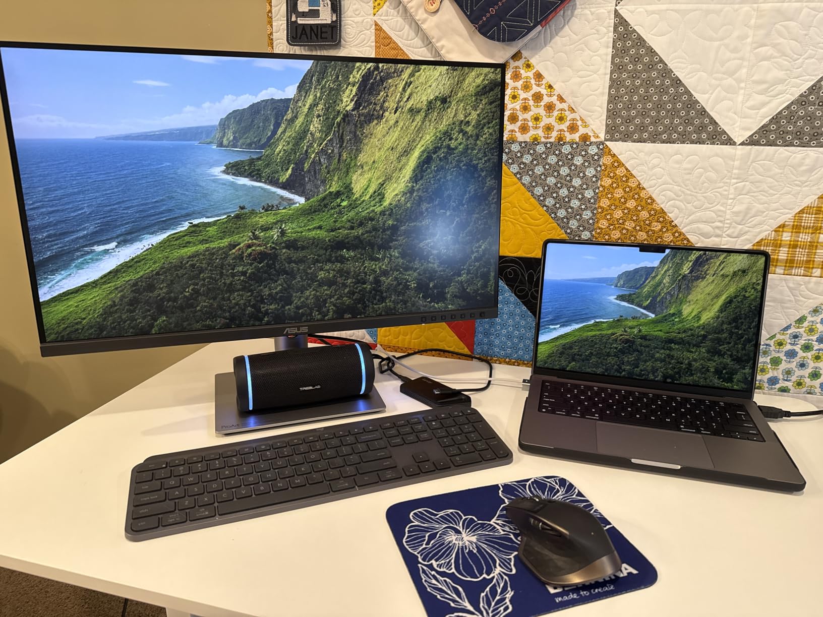 ASUS ProArt Display PA279CRV 27 4K HDR Professional Monitor - IPS, UHD (3840 x 2160), 99% DCI-P3/Adobe RGB, DeltaE < 2, Calman Verified, USB-C PD 96W customer photo 1