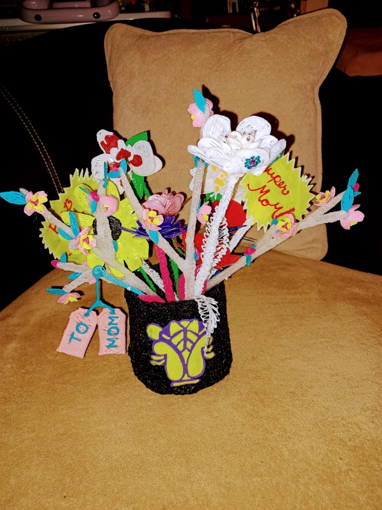 3Doodler Flow 3D Printing Pen for Teens, Adults & Creators - Black, with Free Refill Filaments, Stencil Book & Guide customer photo 2