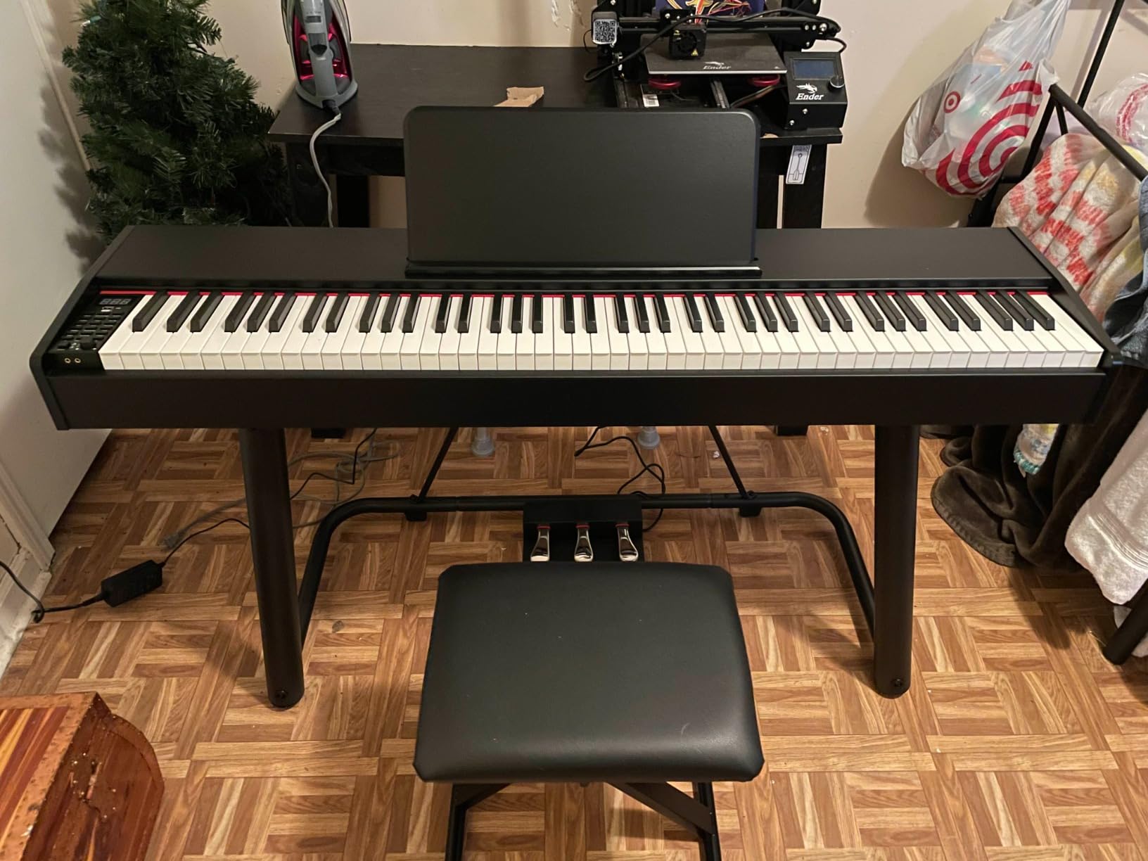 Best Choice Products 88-Key Weighted Full Size Digital Piano, Electronic Keyboard Set for All Experience Levels w/U-Stand, 3 Sustain Pedal Unit, Stool, Keyboard Cover, 2 Headphone Jacks customer photo 1