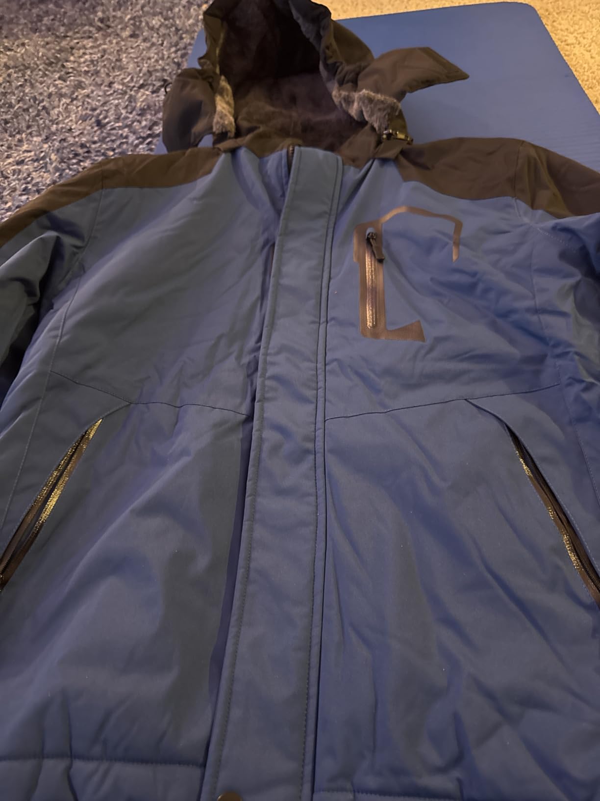 Wulcea Graphene Heated Jacket for Men Fur Lined with Large Capacity Battery Pack customer photo 1