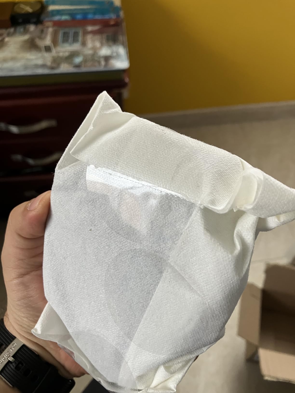 Logitech MX Ergo S Advanced Wireless Trackball Mouse, USB-C Rechargeable Wireless Ergonomic Mouse with Bluetooth and Encrypted Dongle, 6 Programmable Buttons, for PC/Mac - Graphite customer photo 1