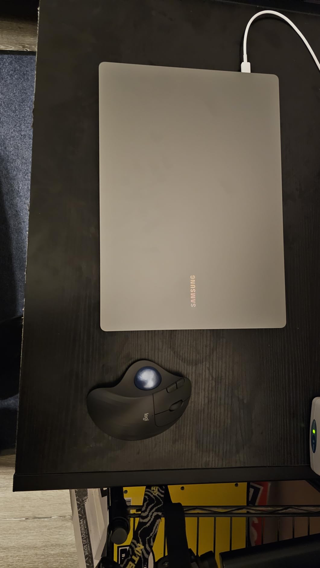 Logitech Ergo M575S Wireless Trackball Mouse, Wireless Ergonomic Mouse with Bluetooth and Encrypted Dongle, Comfortable Thumb Control, Precise and Smooth Tracking, for PC/Mac - Black Silver Ball customer photo 2