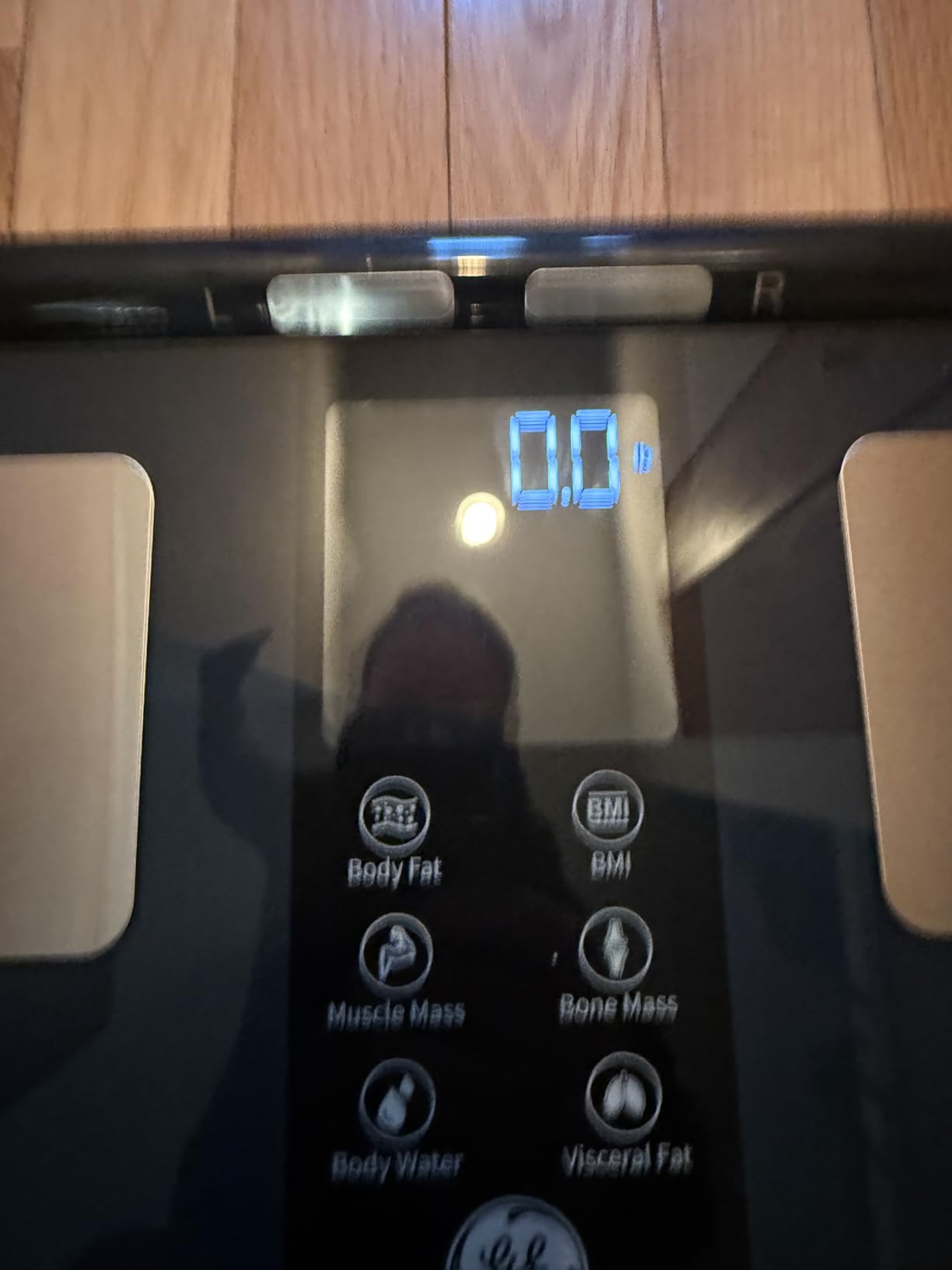 GE Smart Scale for Body Weight: 8-Electrode Digital Bathroom Scale for Weight Fat BMI Muscle Mass Full Body Composition Analyzer 50 Measurements Bluetooth Highly Accurate Weighing Machine 400lb Black customer photo 1