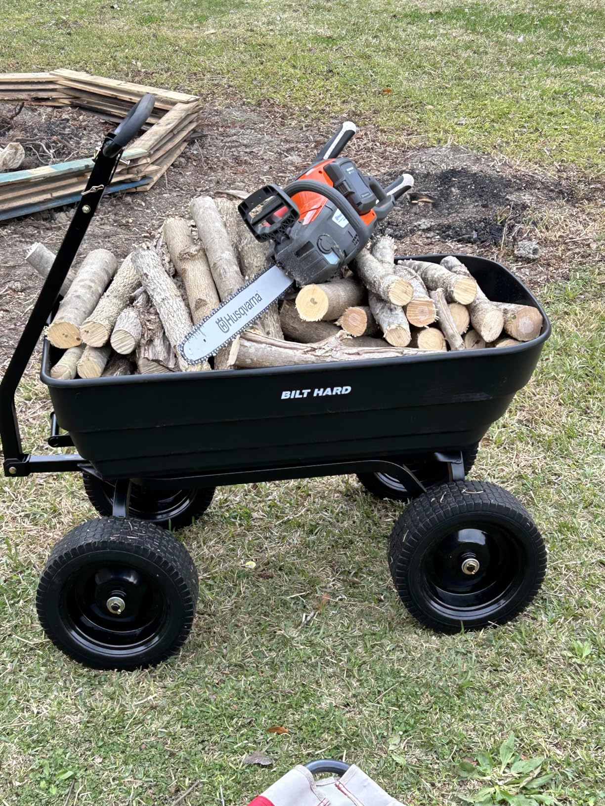 BILT HARD Poly Garden Dump Cart 1200 lbs with No Flat Tires, Quick Release, 2-in-1 Convertible Handle, 7 Cu Ft Dump Wagon Heavy Duty for Yard, Outdoor customer photo 1