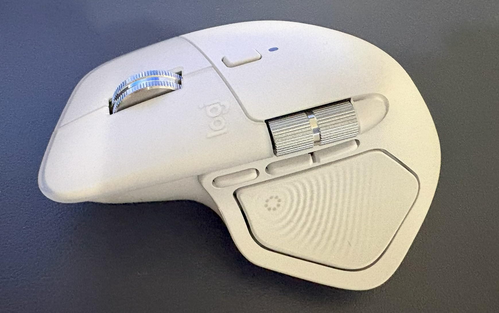 Logitech MX Master 4, Ergonomic Wireless Mouse with Advanced Performance Haptic Feedback, Ultra-Fast Scrolling, USB-C Charging, Bluetooth, Windows, MacOS - Graphite customer photo 1