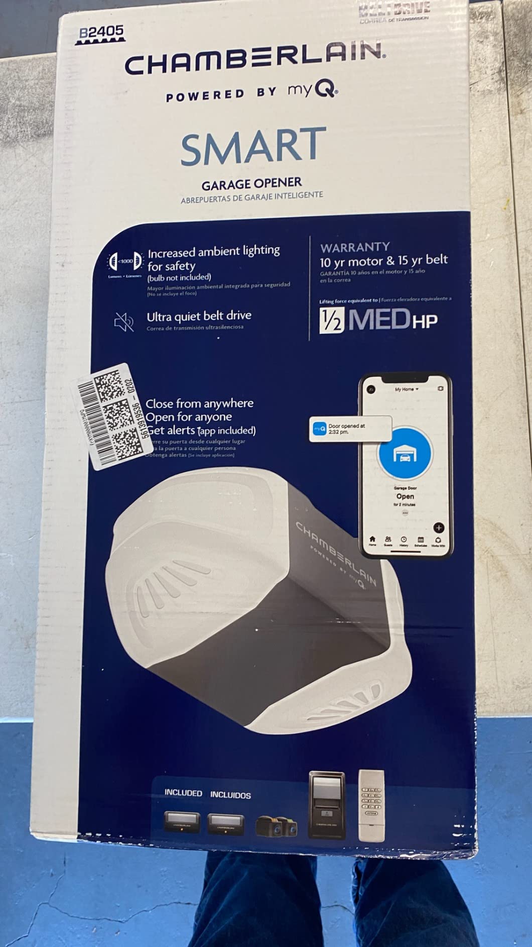 Chamberlain 3/4 HP Belt Drive Smart Garage Door Opener with Fixed Camera, Battery Backup, 2-Bulb Lighting, and myQ Connectivity customer photo 1