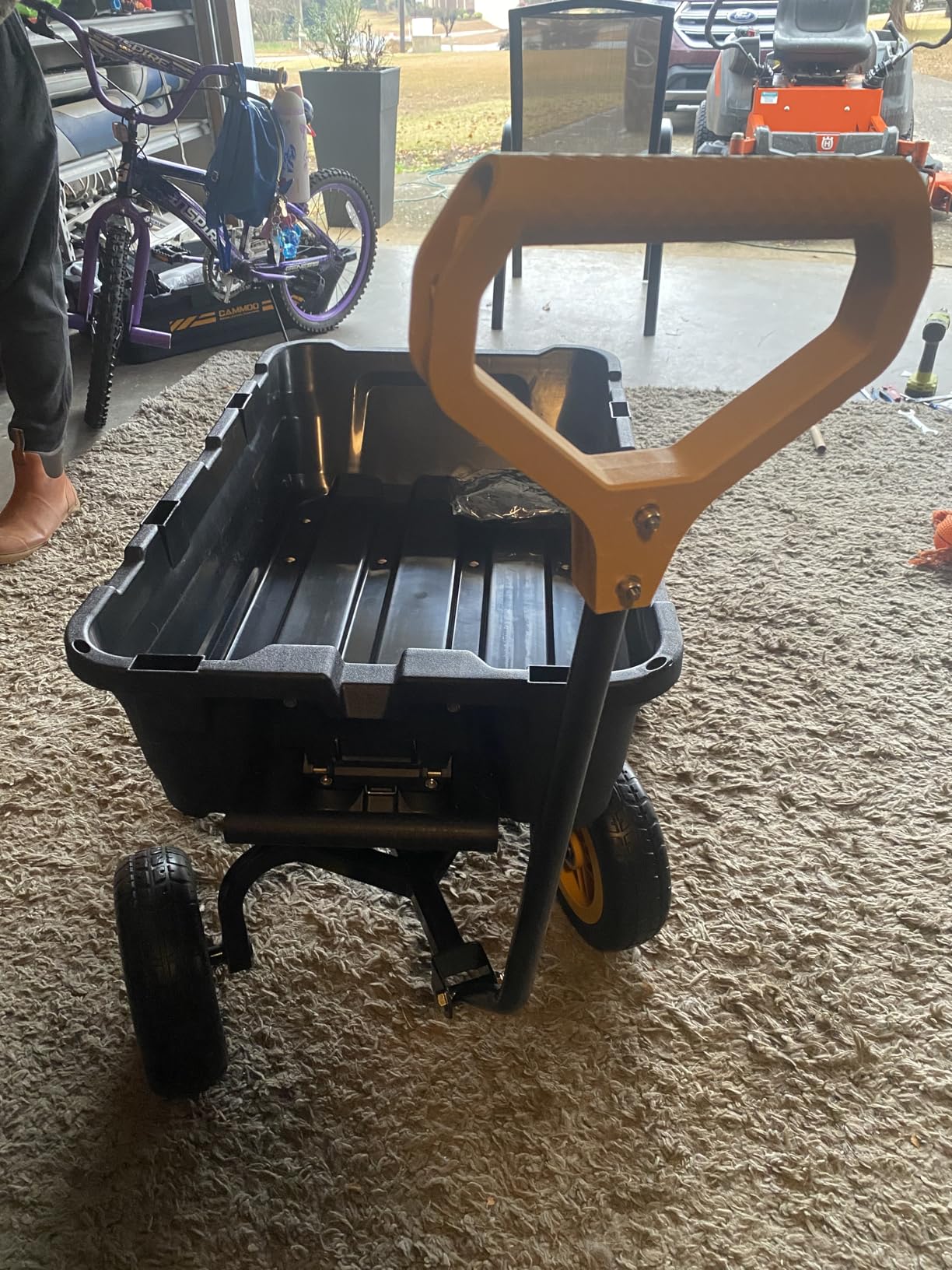 CAMMOO 10in NO-FLAT TIRES 900lb Heavy-Duty Garden Dump Cart DIY Expandable Capacity Over 4 Cu.Ft. Utility Wagon with Quick-Release Dumping & Prime Grade 100% Virgin Polypropylene-Not Recycled Material customer photo 1