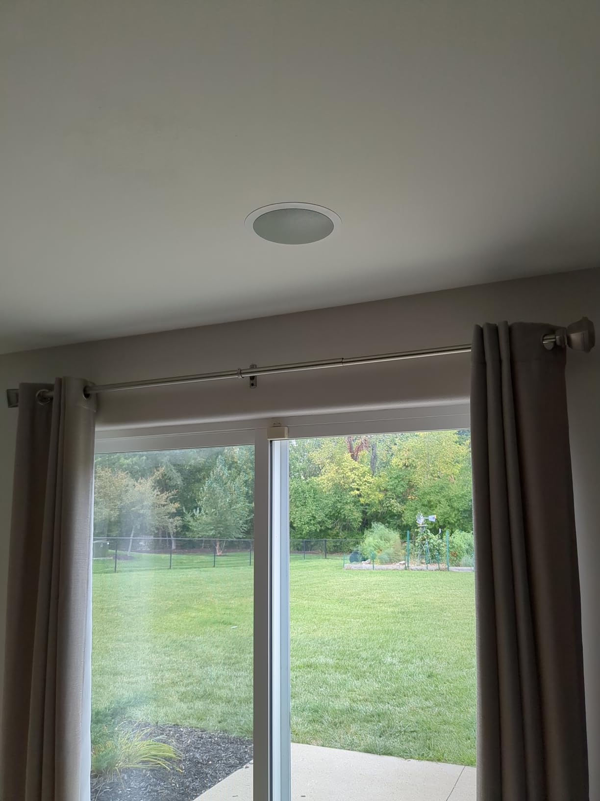 Polk Audio RC60i 2-Way Premium in-Ceiling 6.5 Speakers, Round Indoor Speakers, Set of 2 Perfect for Damp and Humid Indoor Placement customer photo 2