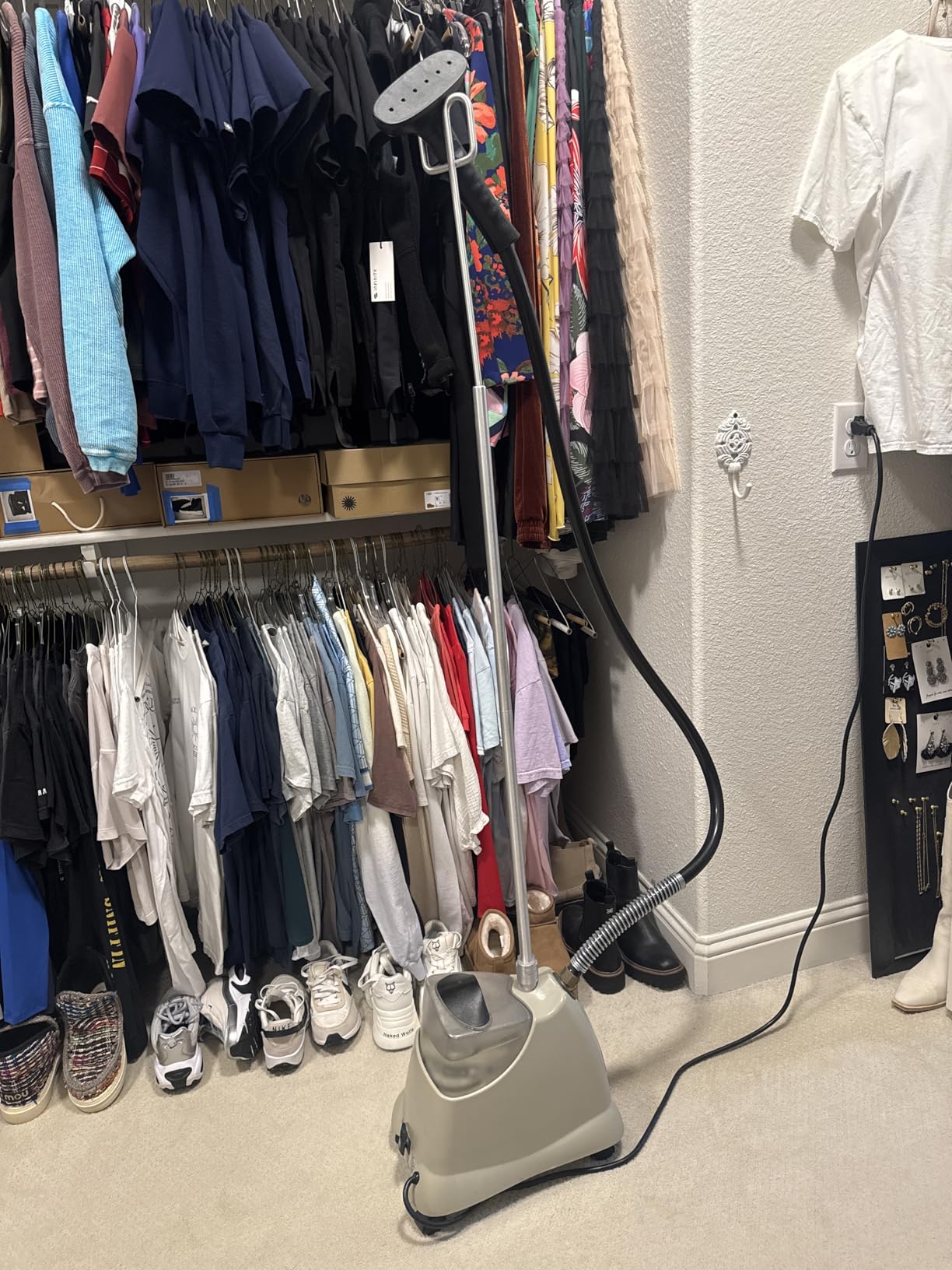 Jiffy Steamer J-2000 Jiffy Garment Steamer with Plastic Steam Head, 120 Volt, Beige customer photo 2