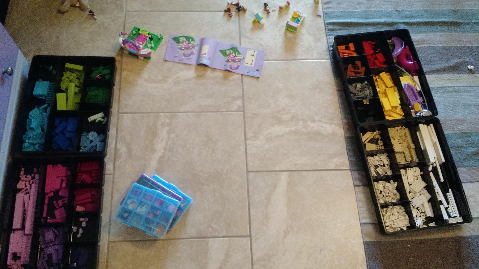 Rubbermaid Extra Deep Desk Drawer Director Tray, Plastic, 11.875 x 15 x 2.5 Inches, Black customer photo 2