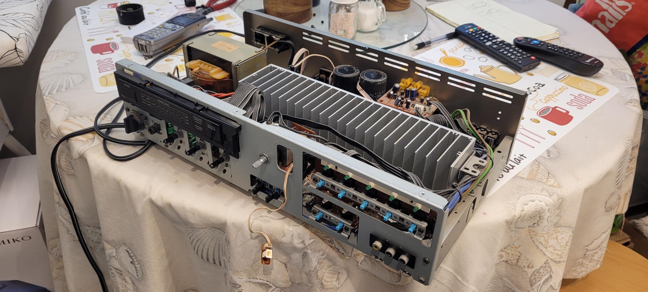 CAIG LABORATORIES DeoxIT D100L-25C Precision Needle Applicator, More Than A Contact Cleaner, 25 mL, Pack of 1 customer photo 2