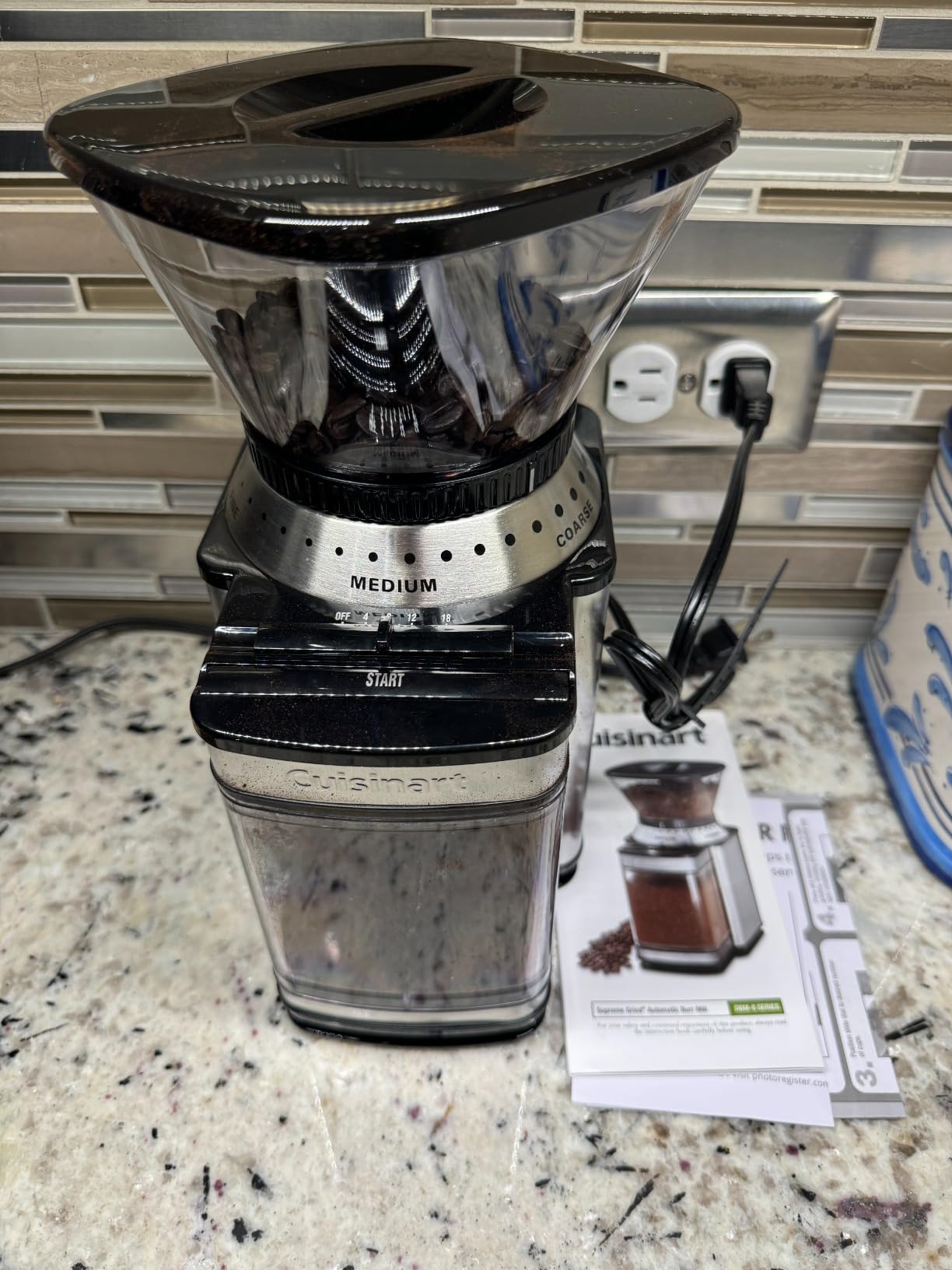 Cuisinart Coffee Grinder, Electric One-Touch Automatic Burr Coffee Grinder with 18-Position Grind Selector, Cup Size Selector for 4 - 18 Cups, DBM-8P1, Black Stainless customer photo 2