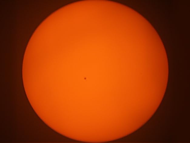 Celestron - EclipSmart Safe Solar Eclipse Telescope Filter - Meets ISO 12312-2:2015(E) Standards - Works with Existing 127 and 130 Telescopes customer photo 1