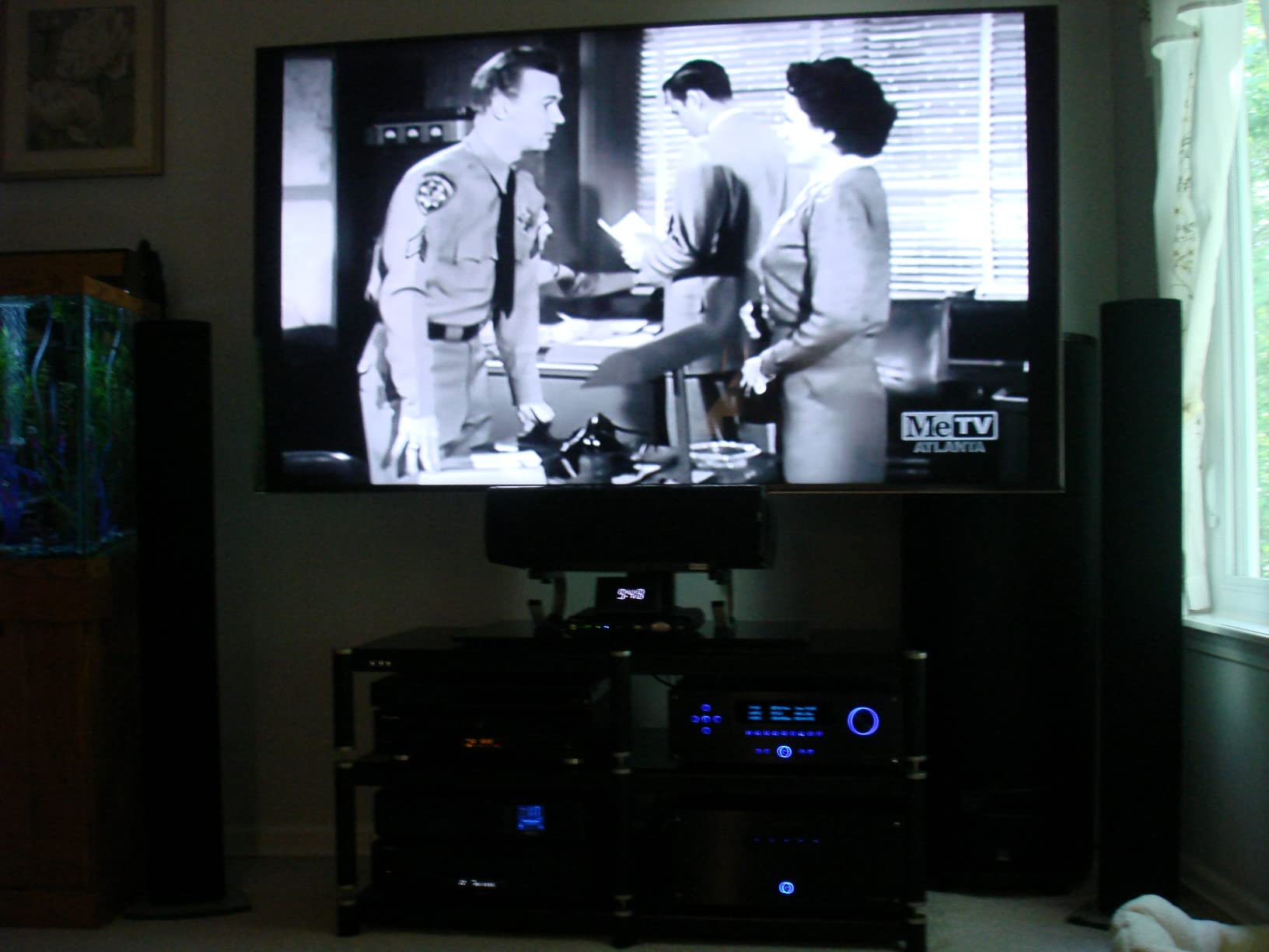 Tripp Lite SMART1500LCD 1500VA Rack Mount UPS Battery Backup, 900W, 8 Outlets, PWM Sine Wave, Short Depth 2U Rackmount UPS, AVR, LCD Screen customer photo 1