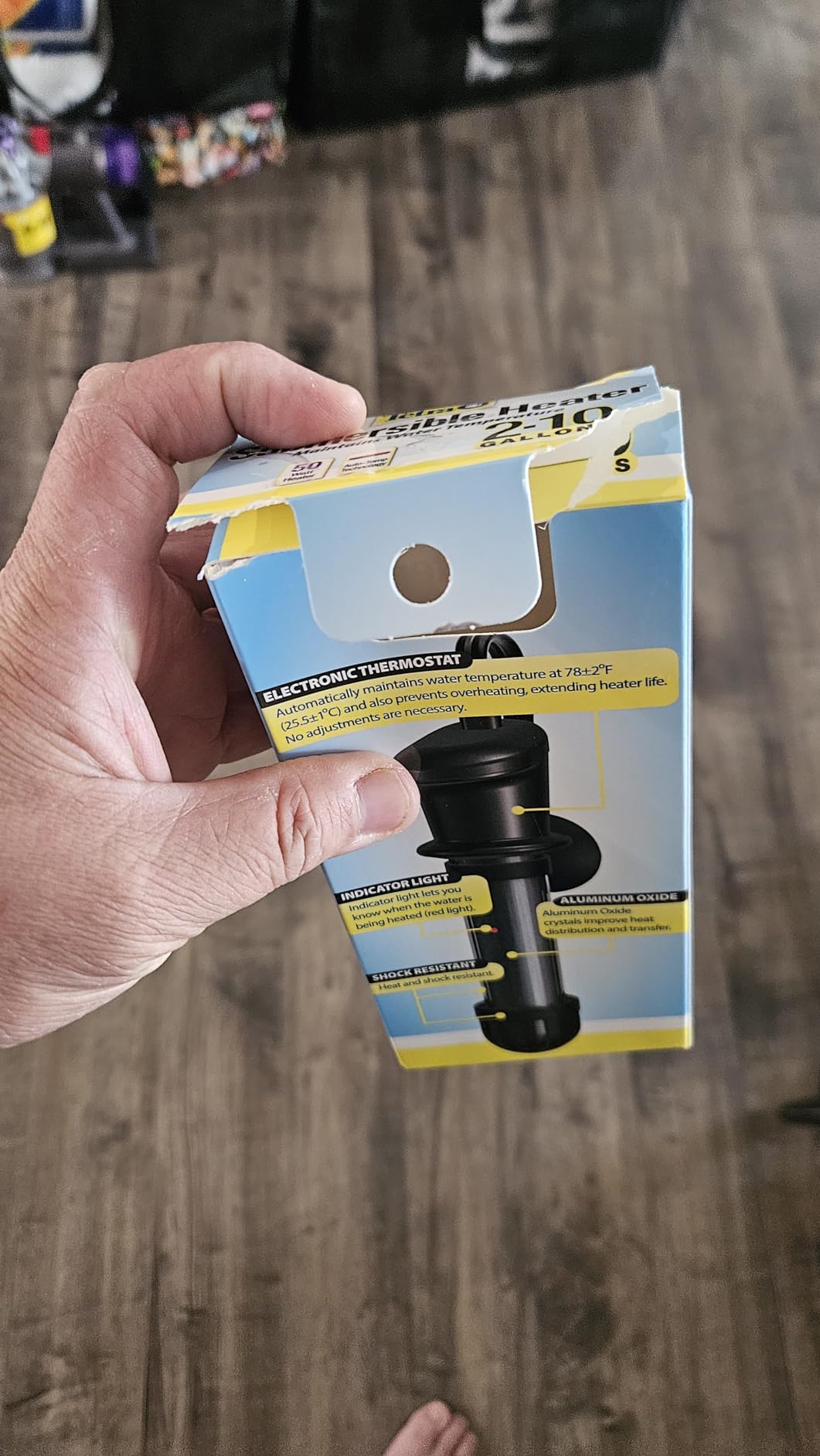 Tetra 26446 HT Submersible Aquarium Heater With Electronic Thermostat, 100-Watt, Multicolor, 10-30 Gallon customer photo 2