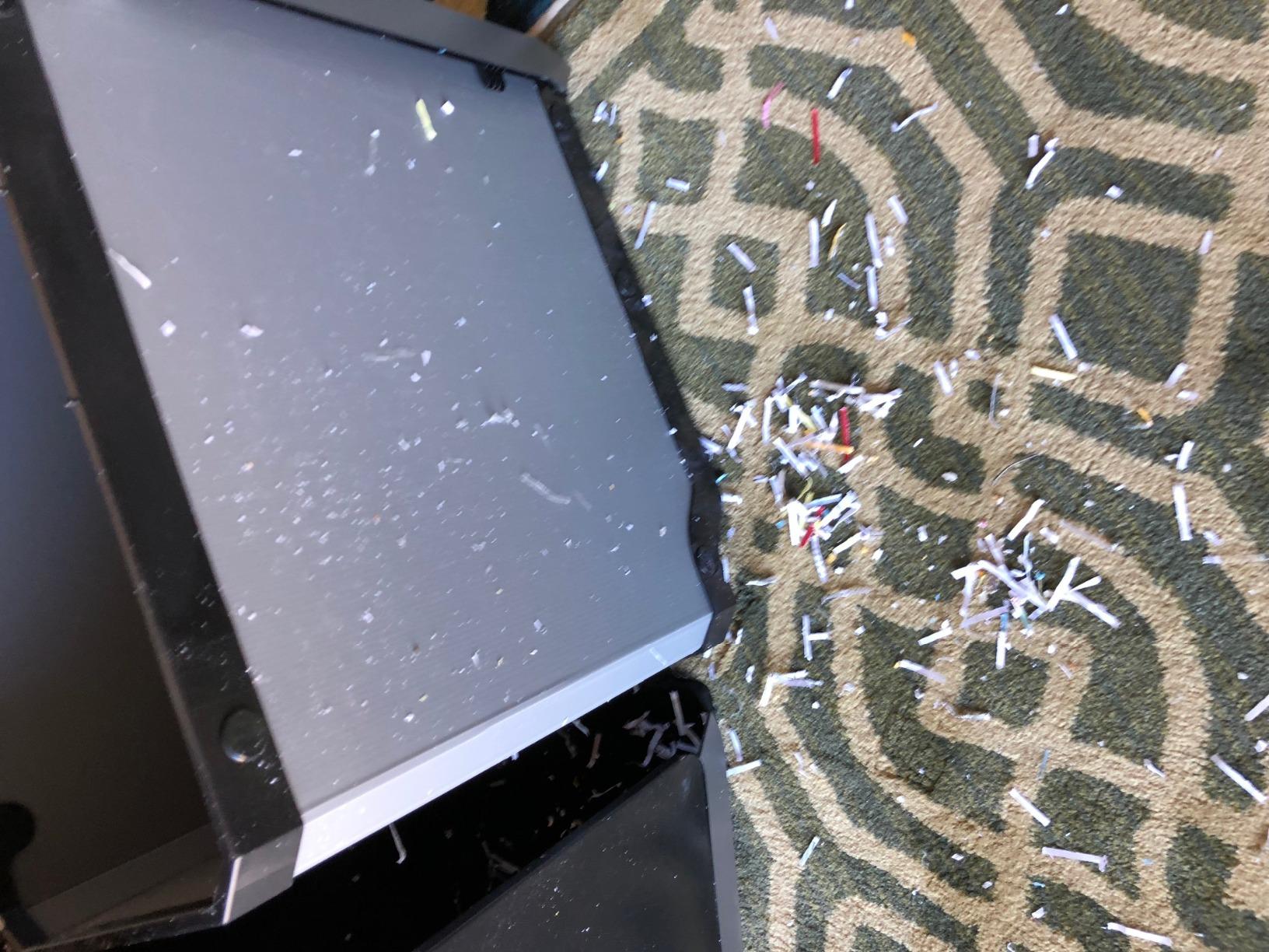 Fellowes Powershred 225Ci 22-Sheet 100% Jam-Proof Crosscut Paper Shredder Commercial Grade for Office, Black 3825001 customer photo 2