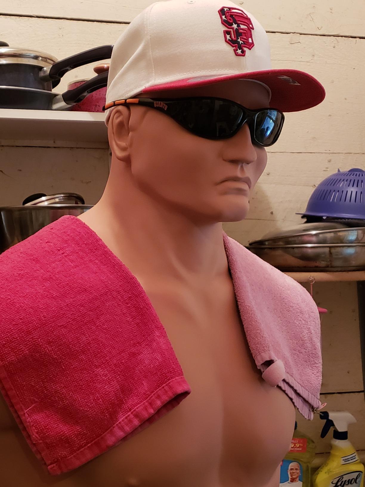 Century BOB Body Opponent Bag | Freestanding Punching Bag | Boxing Bag for Adults | Adjustable Boxing Bag Stand | Kick Boxing Mannequin | Moveable Training Bag for Martial Arts & Boxing customer photo 2