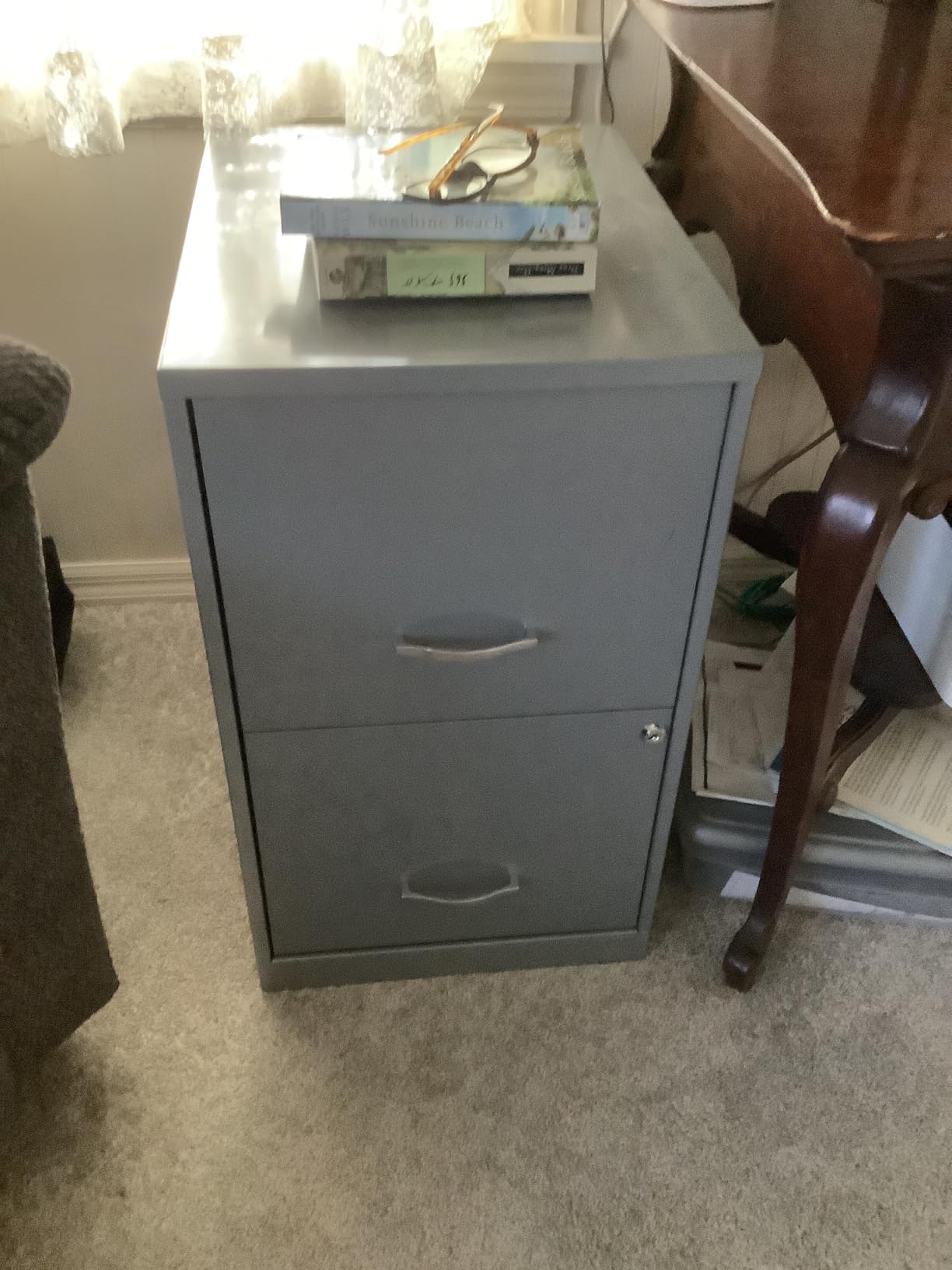 2 Drawer Locking Filing Cabinet | Pre-Assembled Steel Construction | Space-Saving Design is Perfect for Home and Small Office | Letter-Size | Assembled in North America customer photo 1