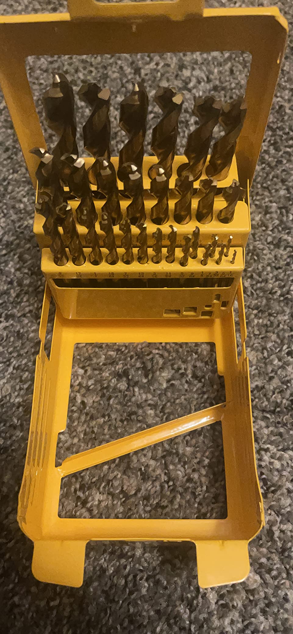 DEWALT Titanium Nitride Coated Drill Bit Set with Pilot Point, 29-Piece (DW1369) customer photo 2