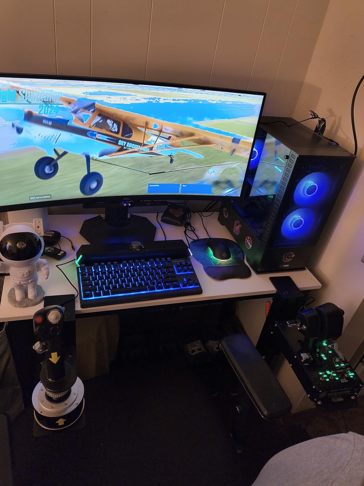 Thrustmaster HOTAS Warthog Flight Stick and Throttle - Metal Dual Throttle System, Official Replica of the U.S Air Force A-10C Aircraft Controls, Precision Flight Simulator Controller for PC customer photo 2